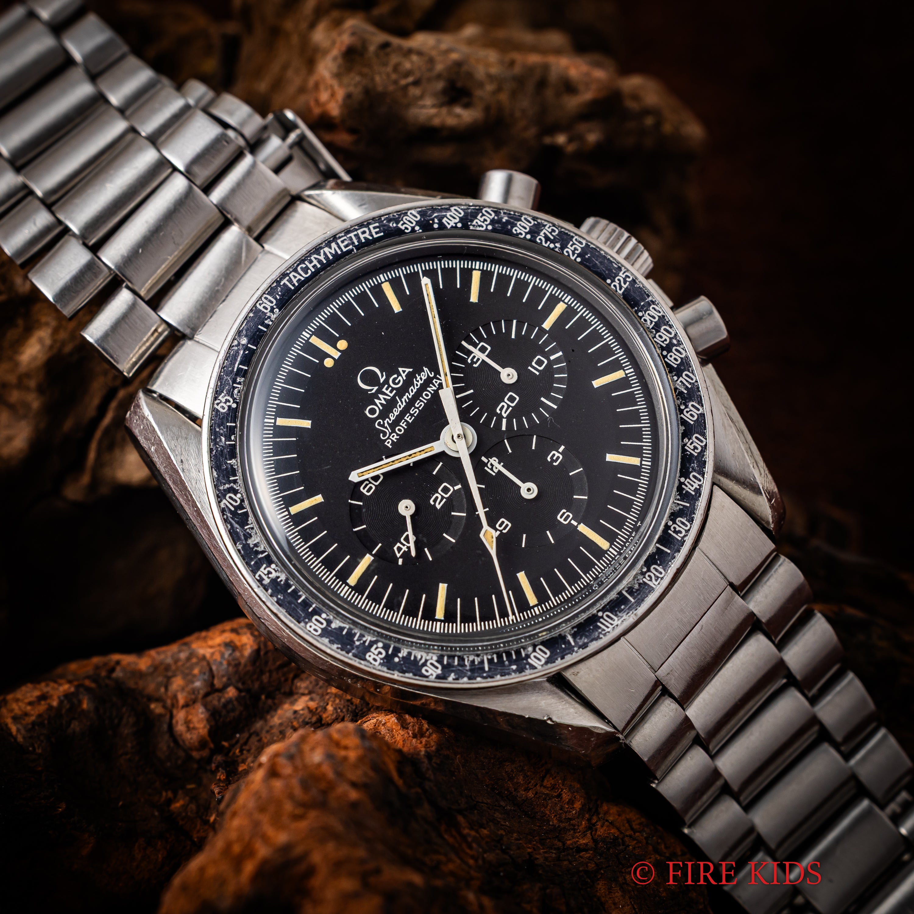 オメガ スピードマスター プロフェッショナル 1982年製 5th下がりr  Ref.ST145.022 純正ブレス