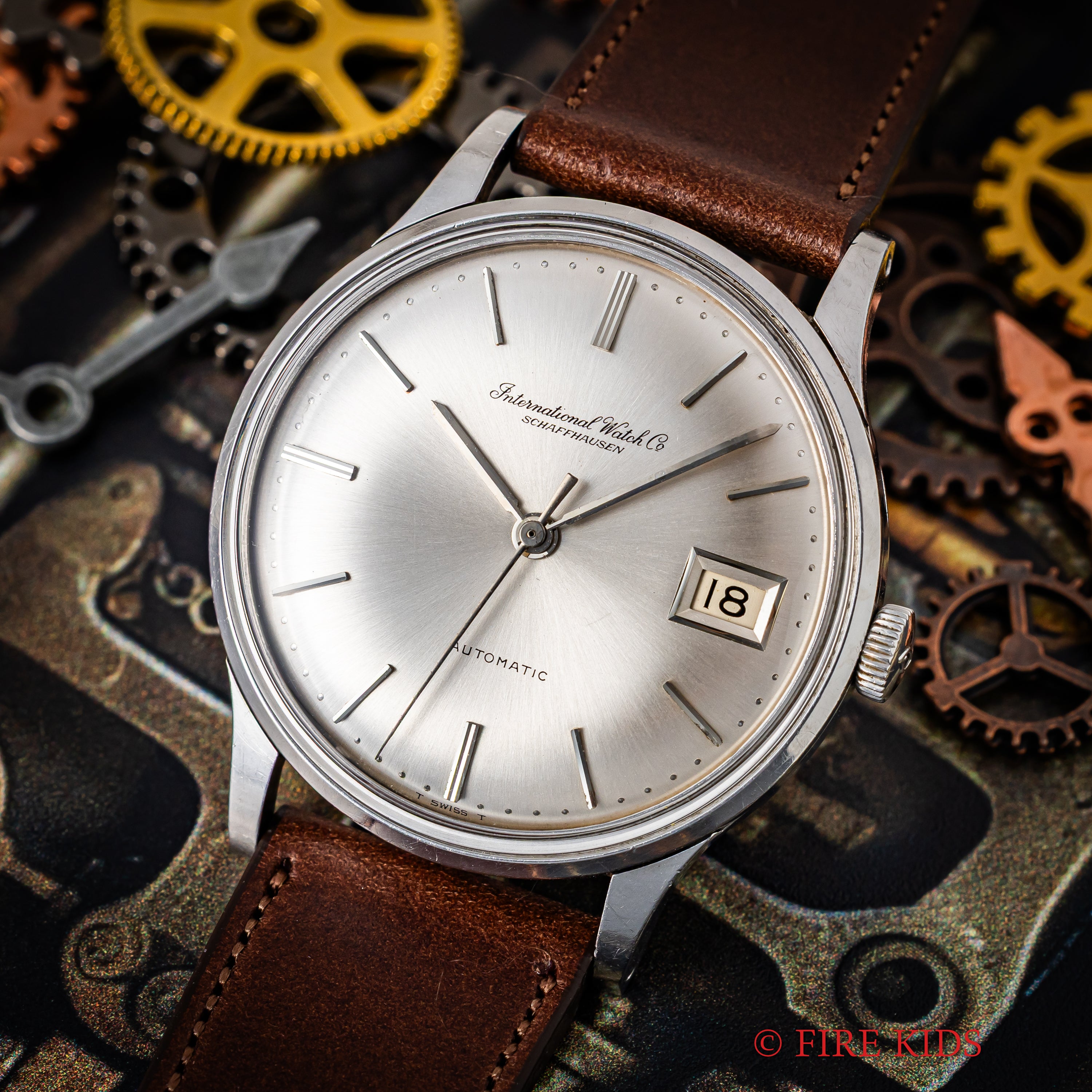 IWC ラウンドケース 1966年製 Ref.809A ペラトン式自動巻き Cal.8541