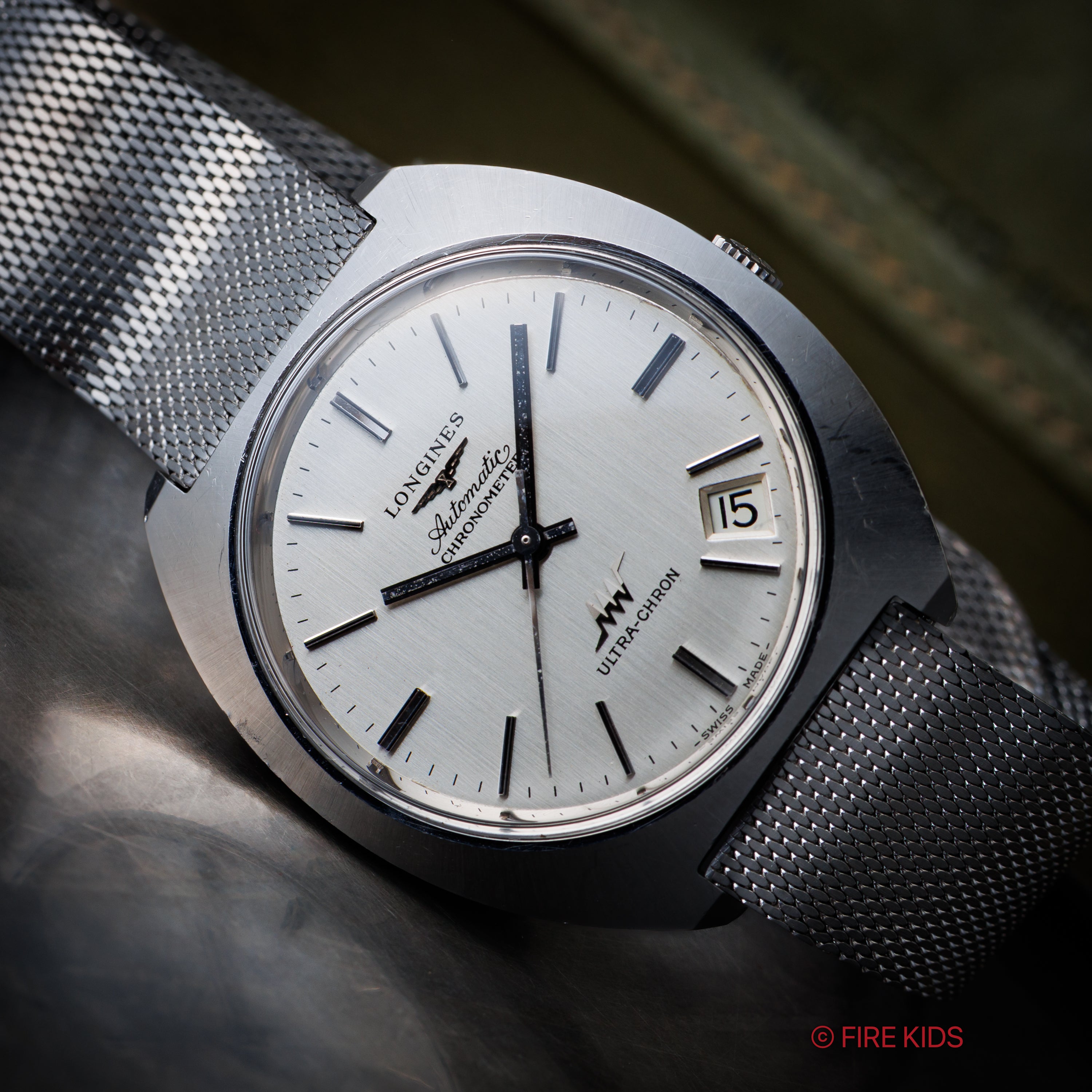 ロンジン ウルトラクロン シルバーダイヤル 純正メッシュブレス 8振動自動巻き 箱付き