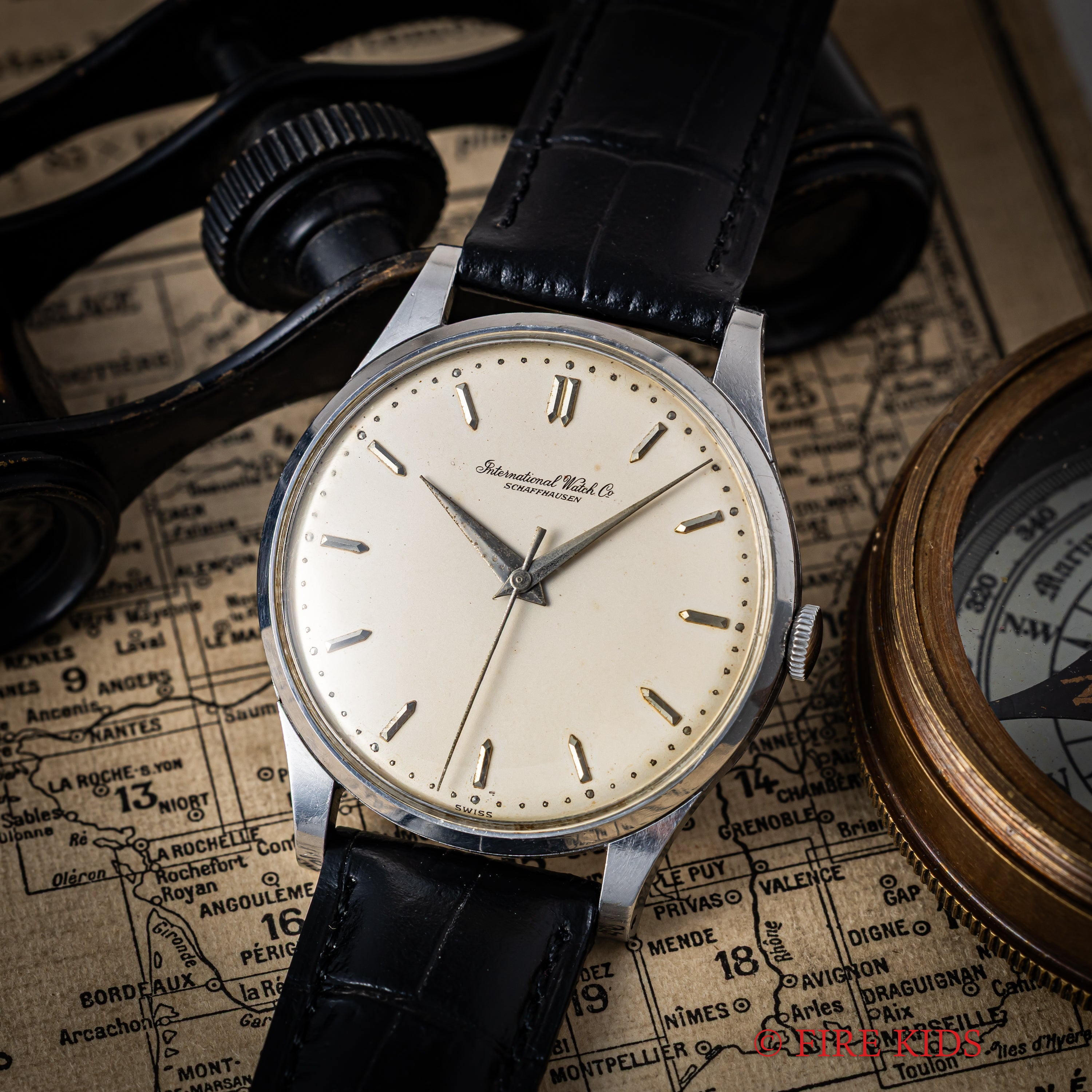 IWC ラウンドケース 1962年製 手巻き Cal.89 砲弾インデックス