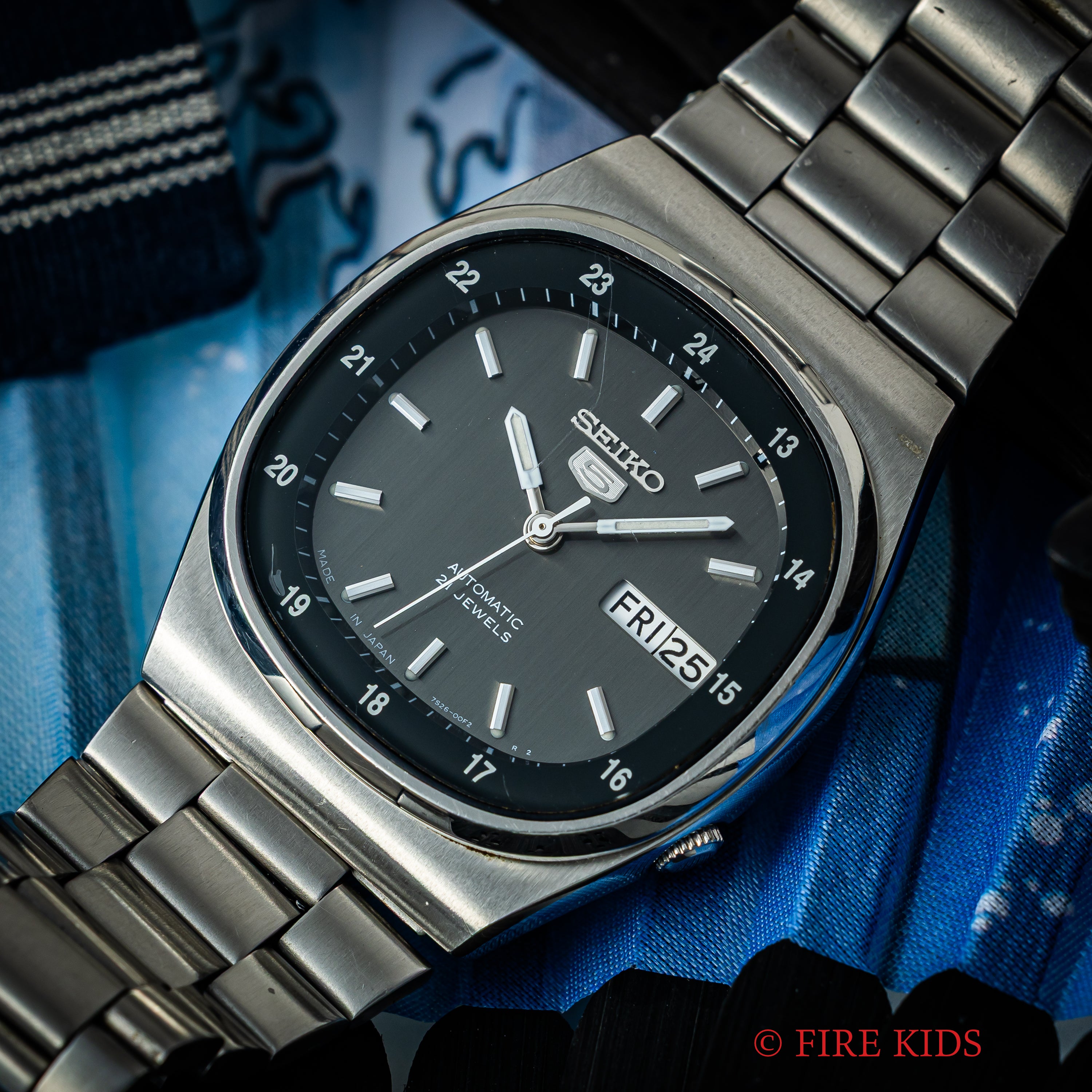 セイコー セイコー5 TVスクリーン 自動巻き 2001年製 Ref.7S26-00V0