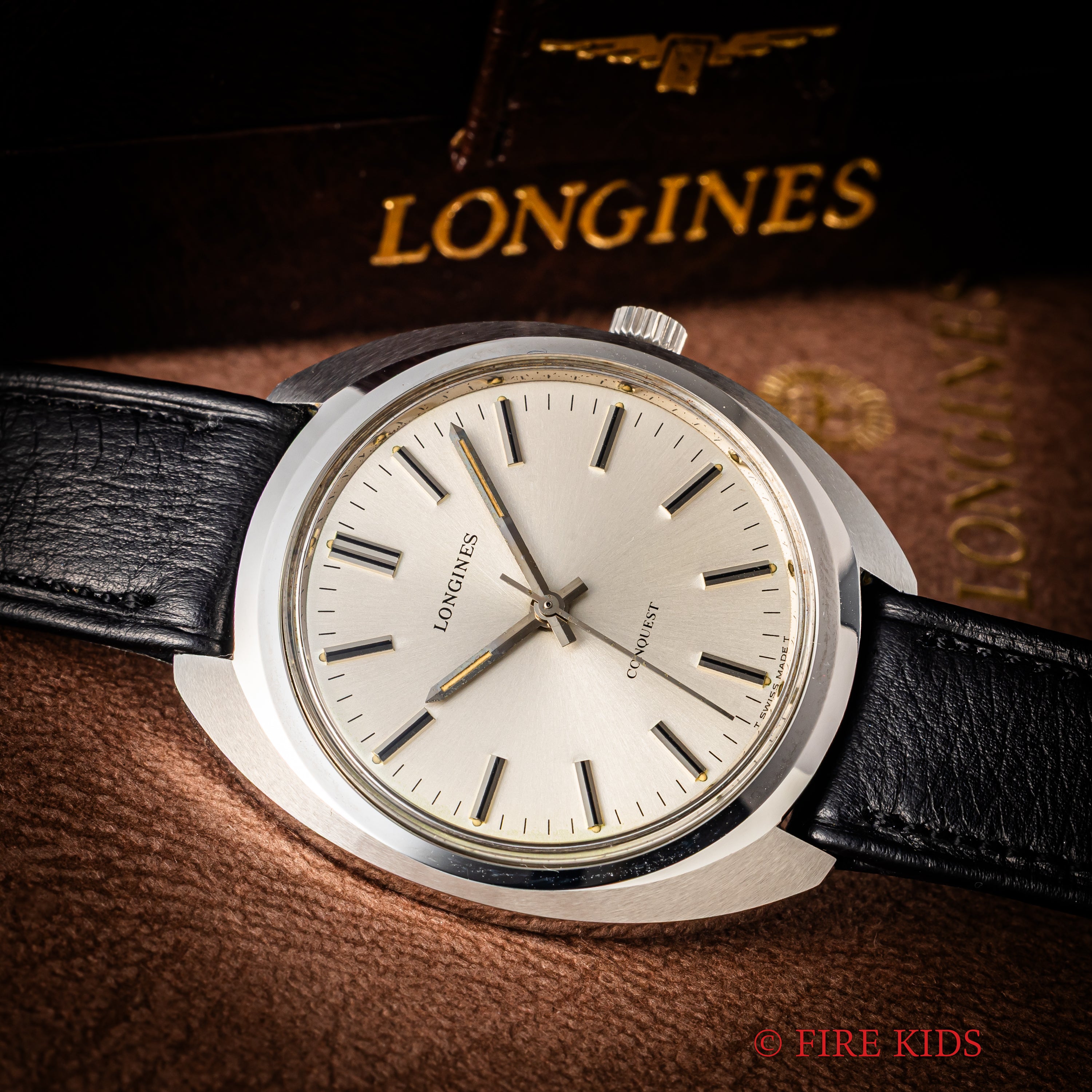 ロンジン コンクエスト 1975年販売 手巻 Cal.706 美品 箱ギャラ、オリジナルベルト尾錠付