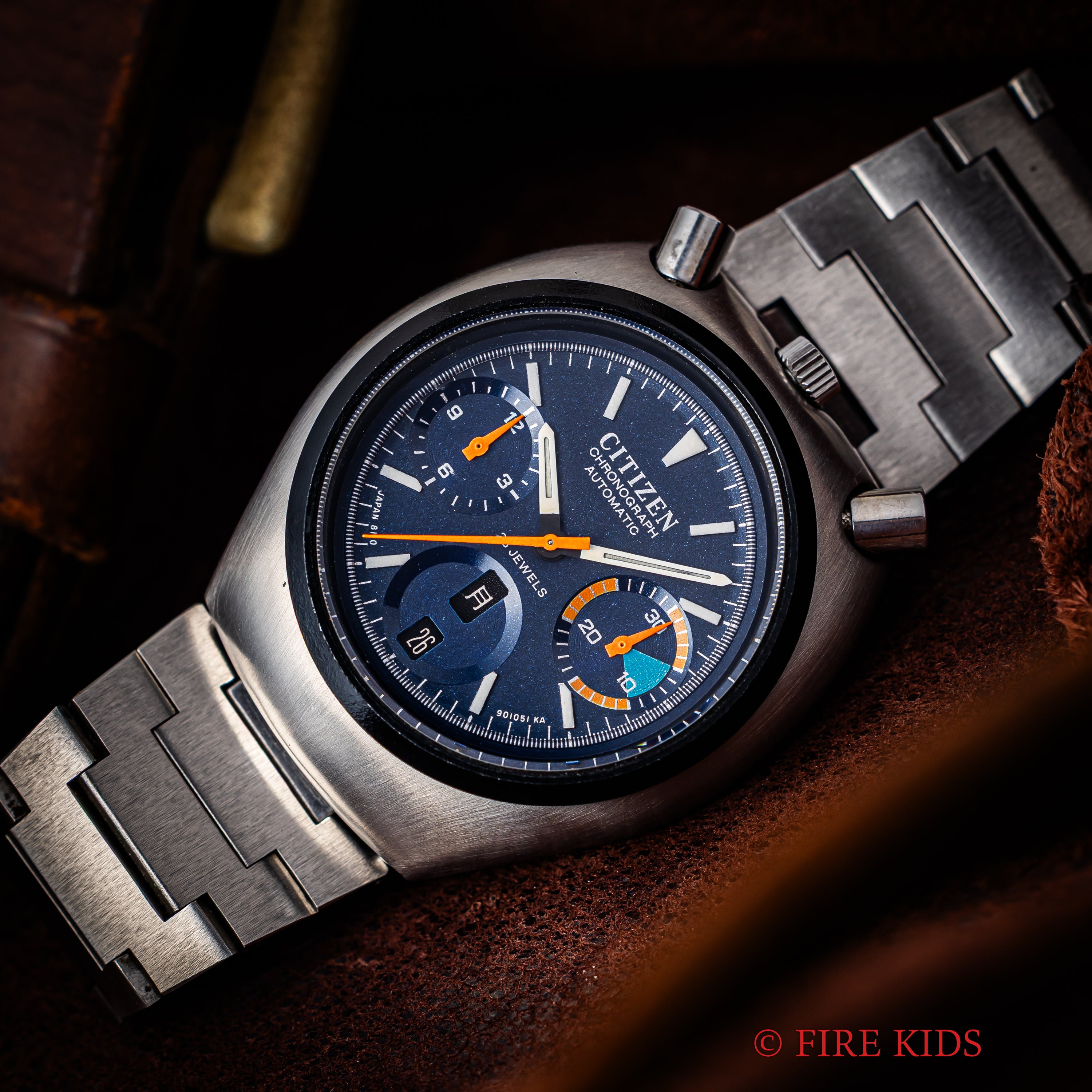 シチズン ツノクロノ チャレンジタイマー 1973年製 ダークブルーダイヤル 自動巻きクロノグラフ 純正ブレス