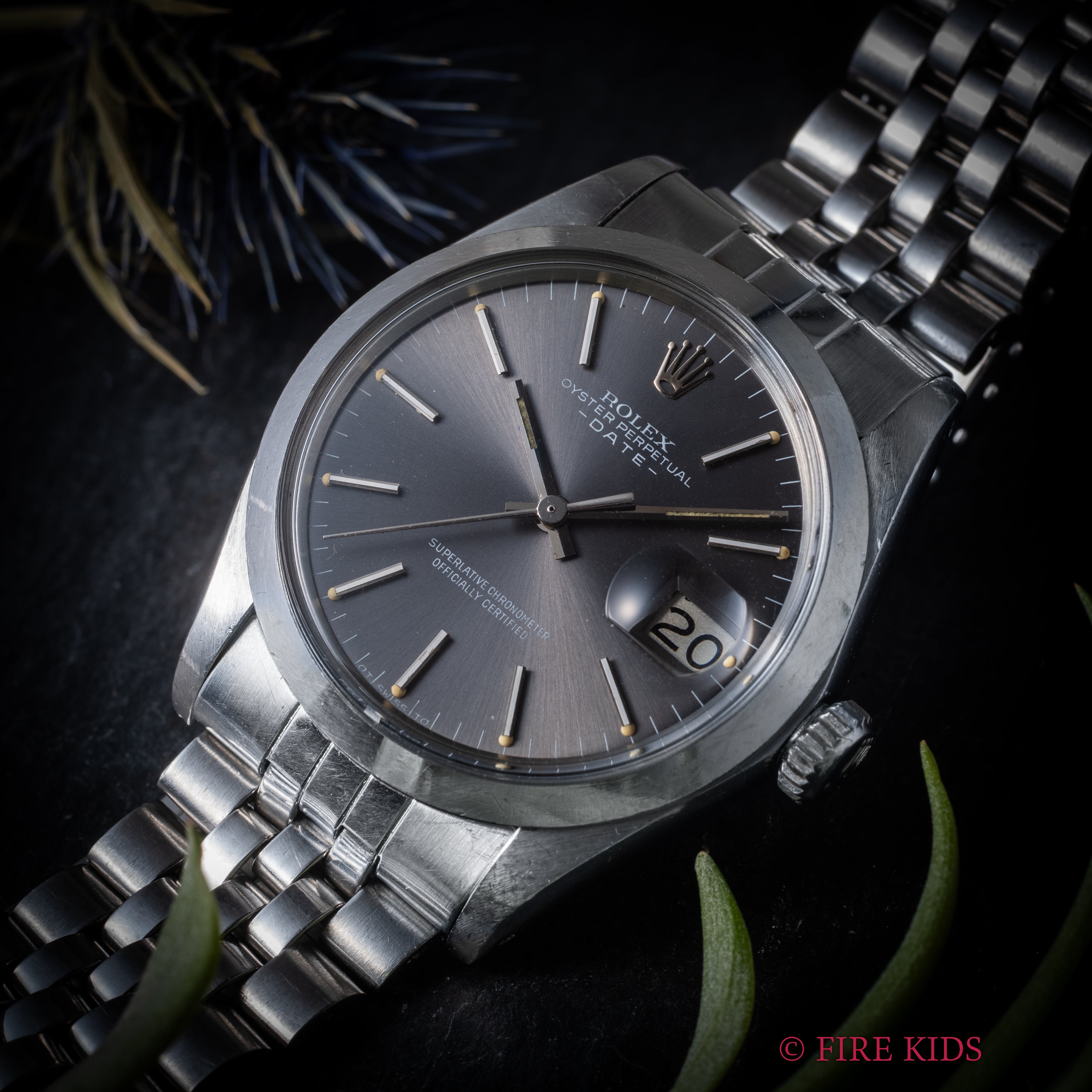 ロレックス 1971年製 オイスターパーペチュアルデイト Ref.1500 グレーダイヤル 純正ジュビリーブレス