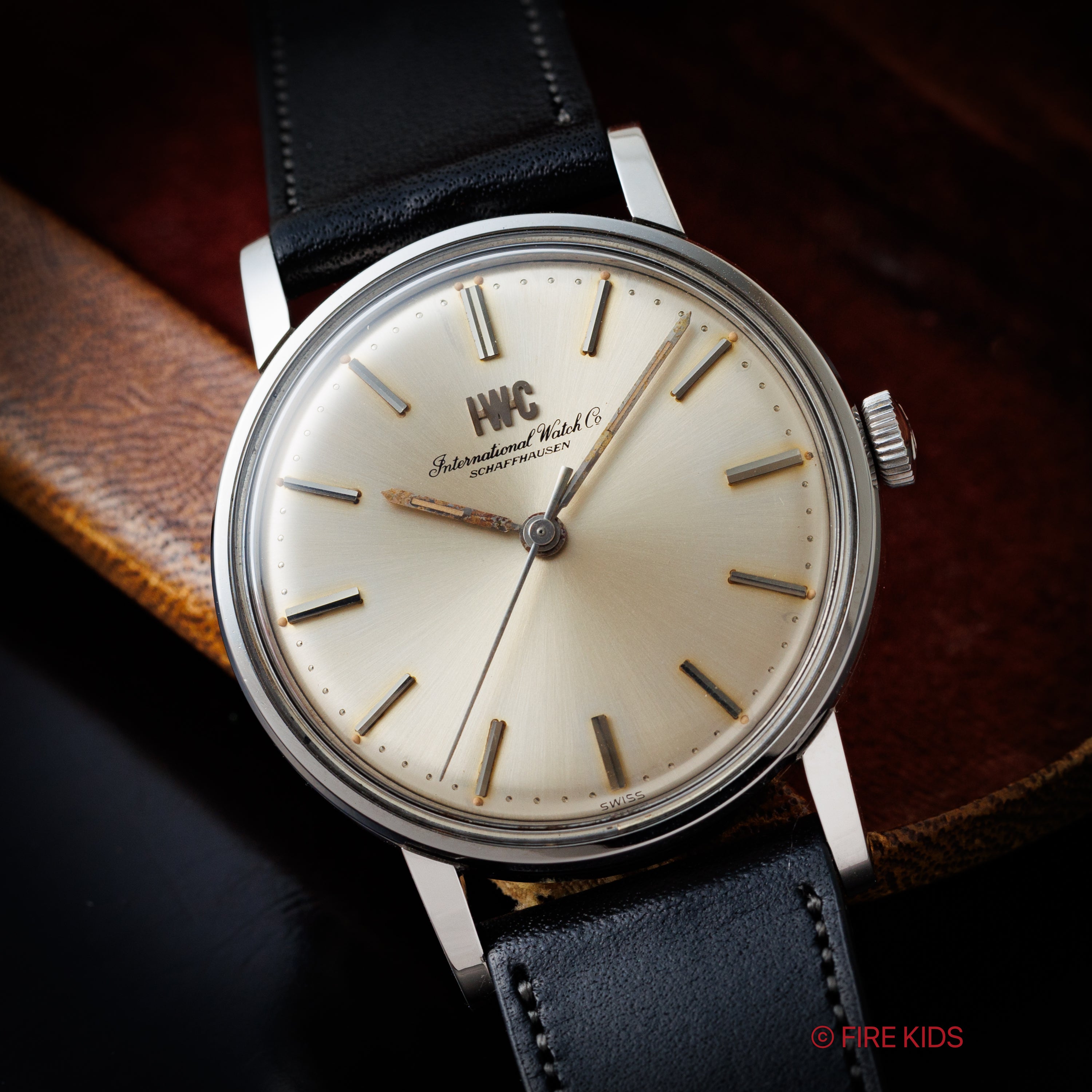 IWC Ref.602 Cal.89 手巻き ラウンドケース 純正尾錠付き 1969年製