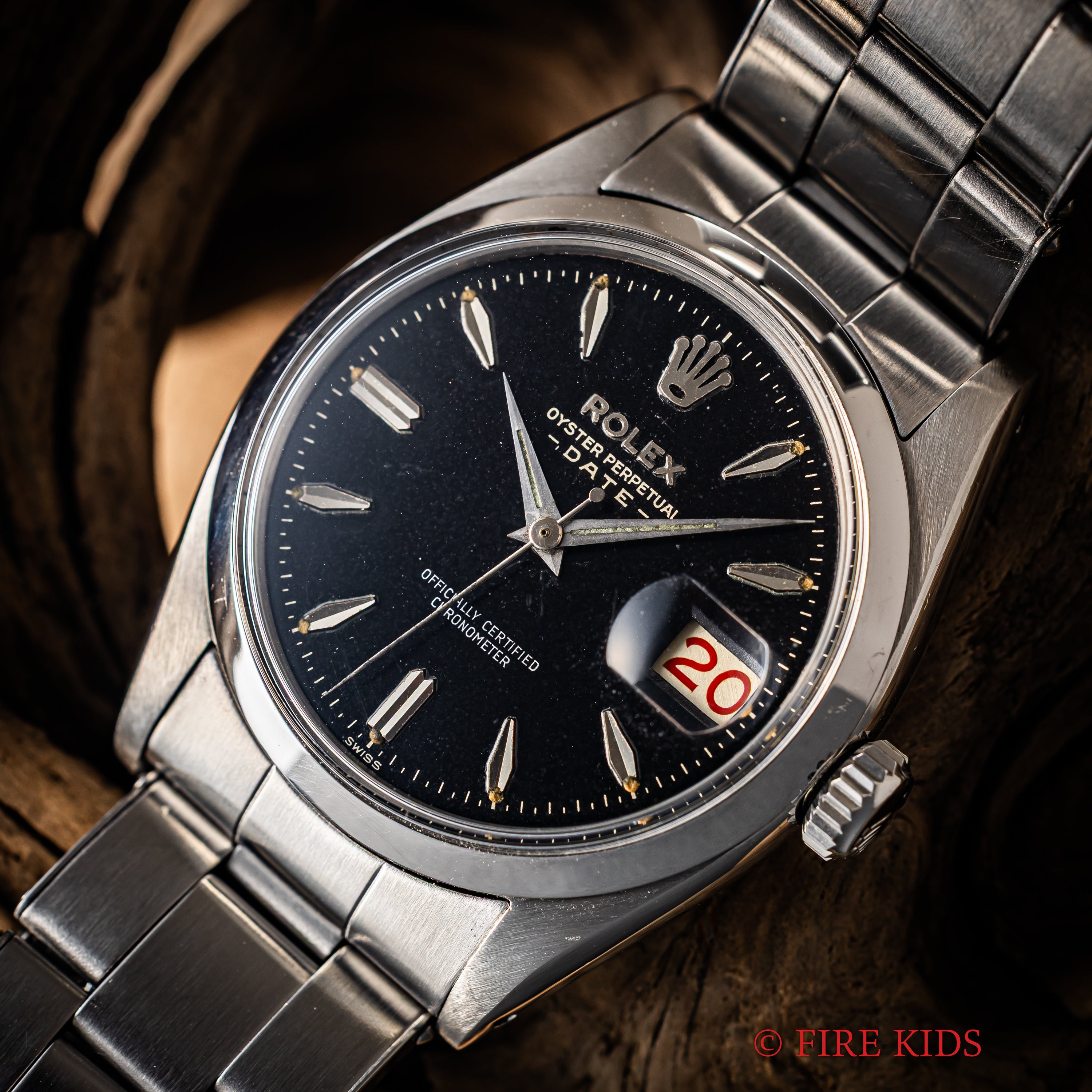 ロレックス オイスターパーペチュアルデイト Ref.6534 ブラックギルトダイヤル 1958年製 赤黒カレンダー 自動巻 Cal.1030 純正リベットブレス