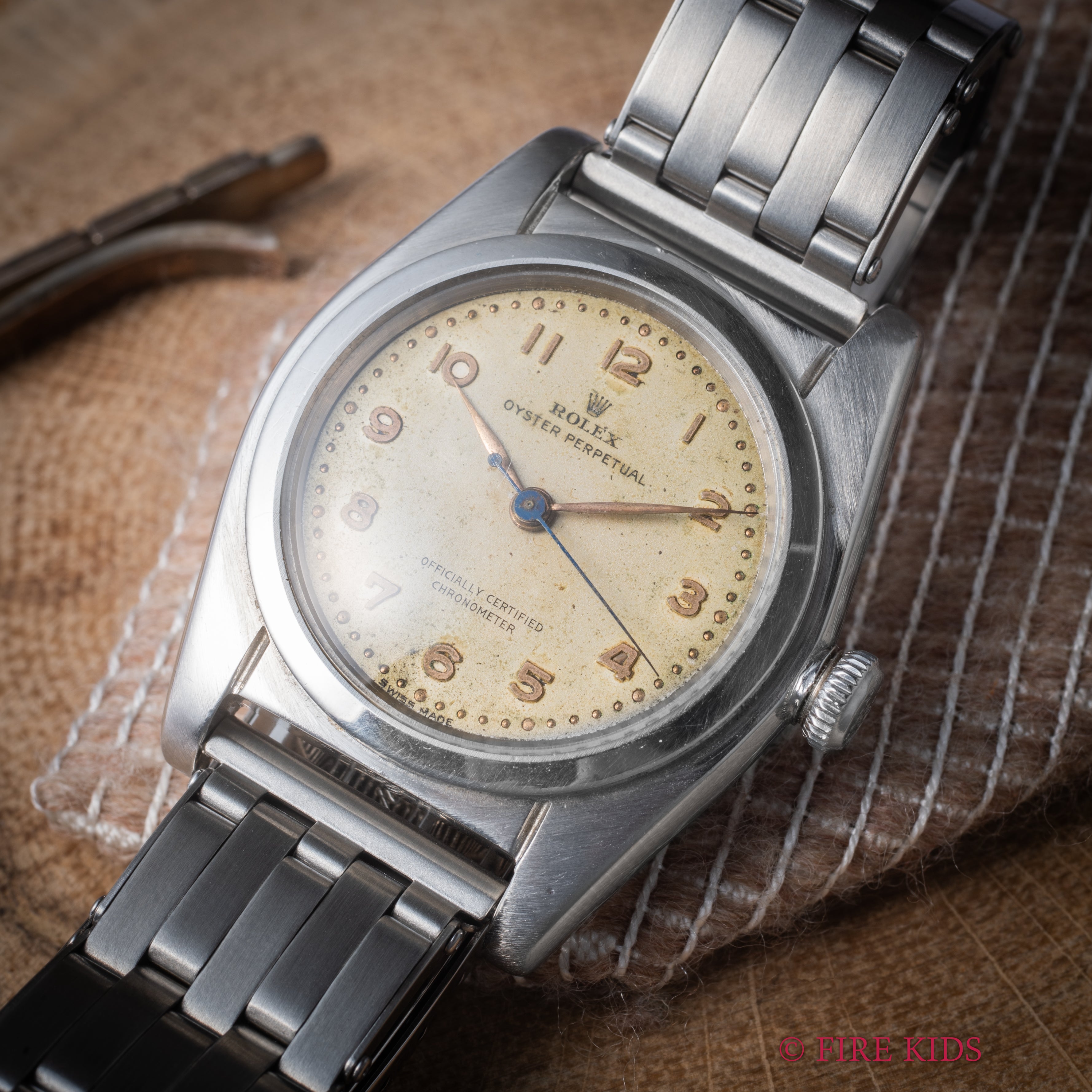 ロレックス バブルバック 全アラビアダイヤル 1946年製 Ref.2940 自動巻