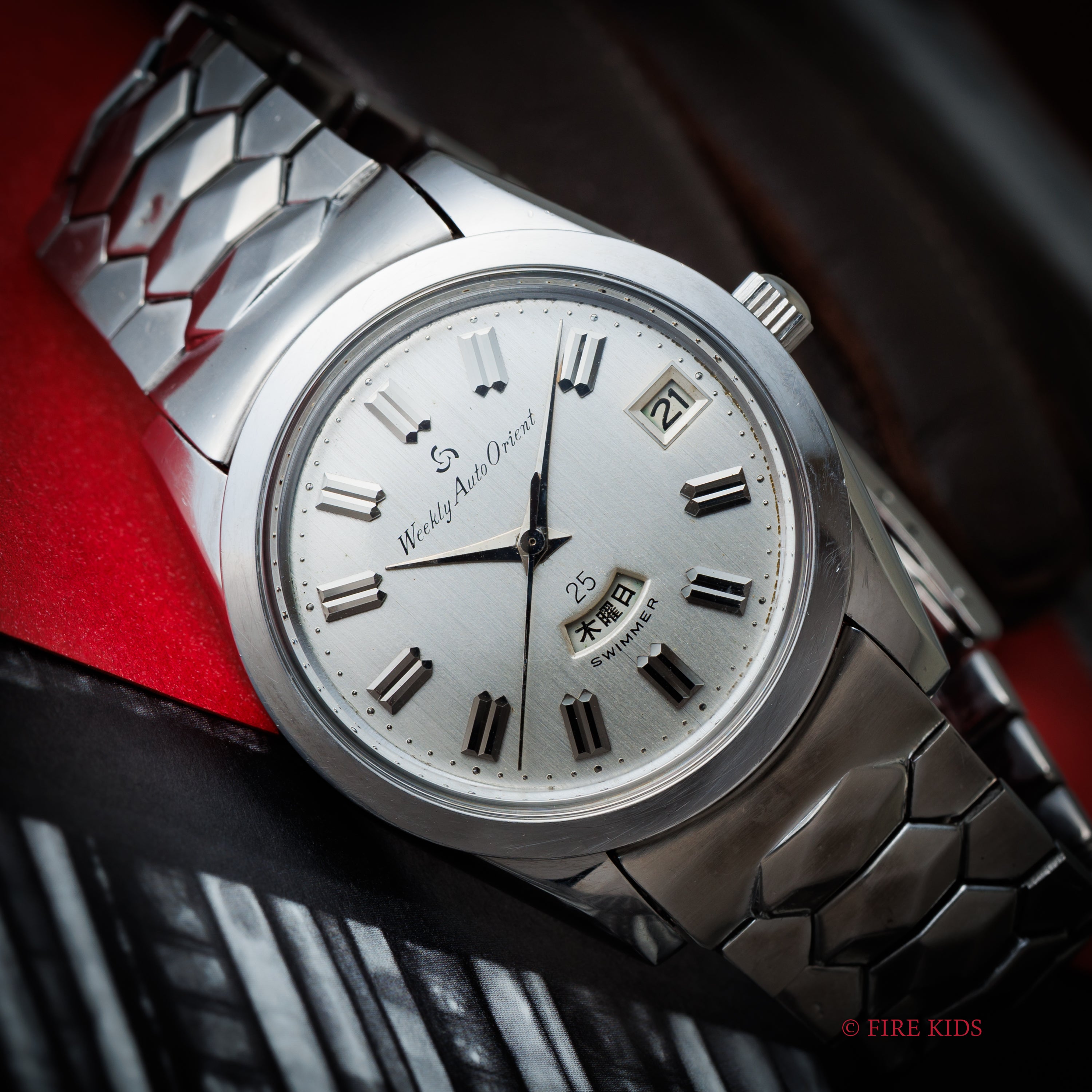 オリンピア オリエント ウィークリー 1960年代 デイデイト スイマー 25石自動巻き