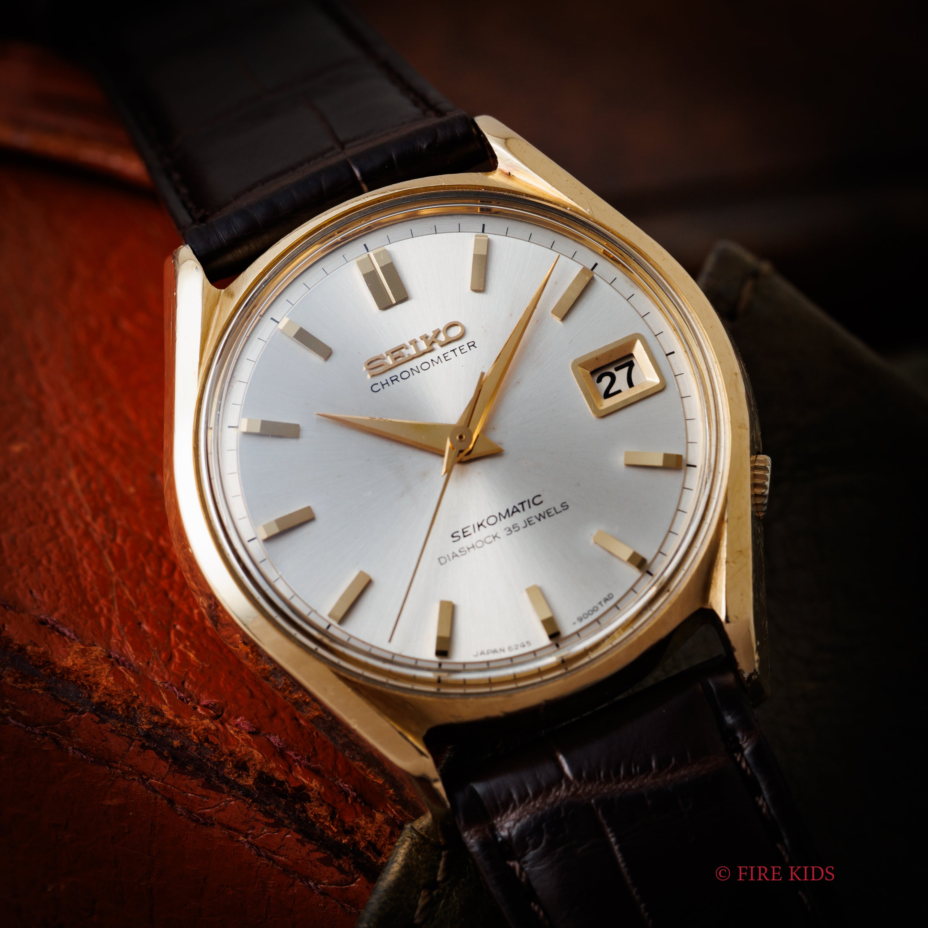 セイコーマチック クロノメーター 1966年製 金張り 獅子メダリオン Ref.6245-8000