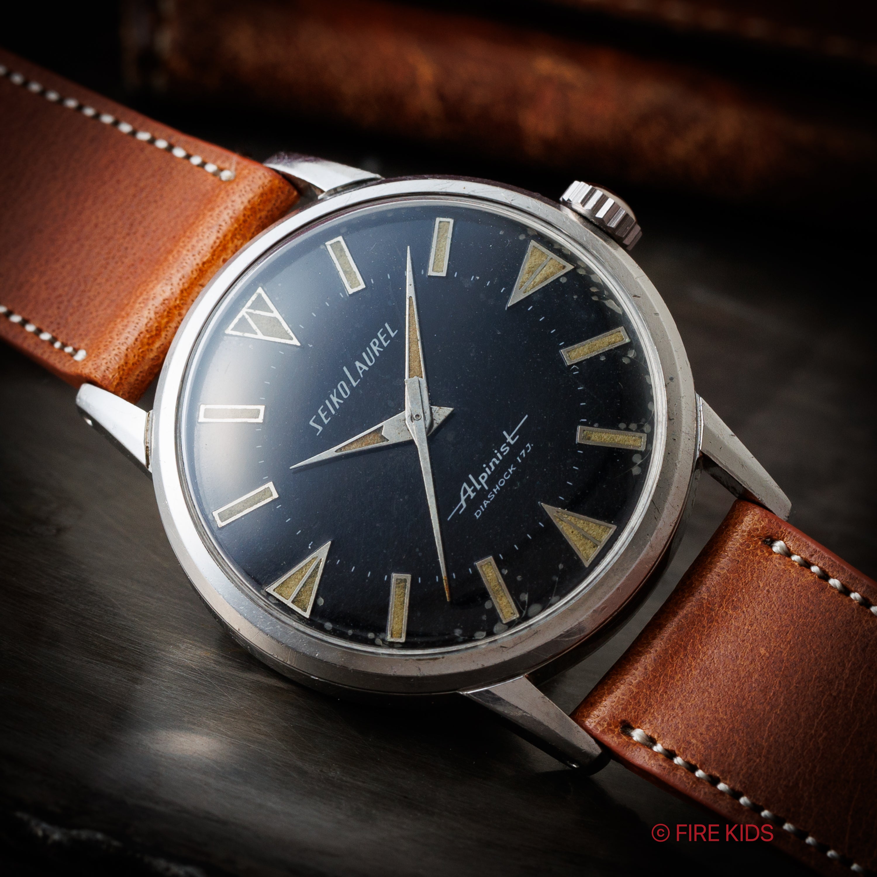 セイコー ローレル アルピニスト ブラックダイヤル 1950年代後半製 アルピニストファーストモデル 手巻