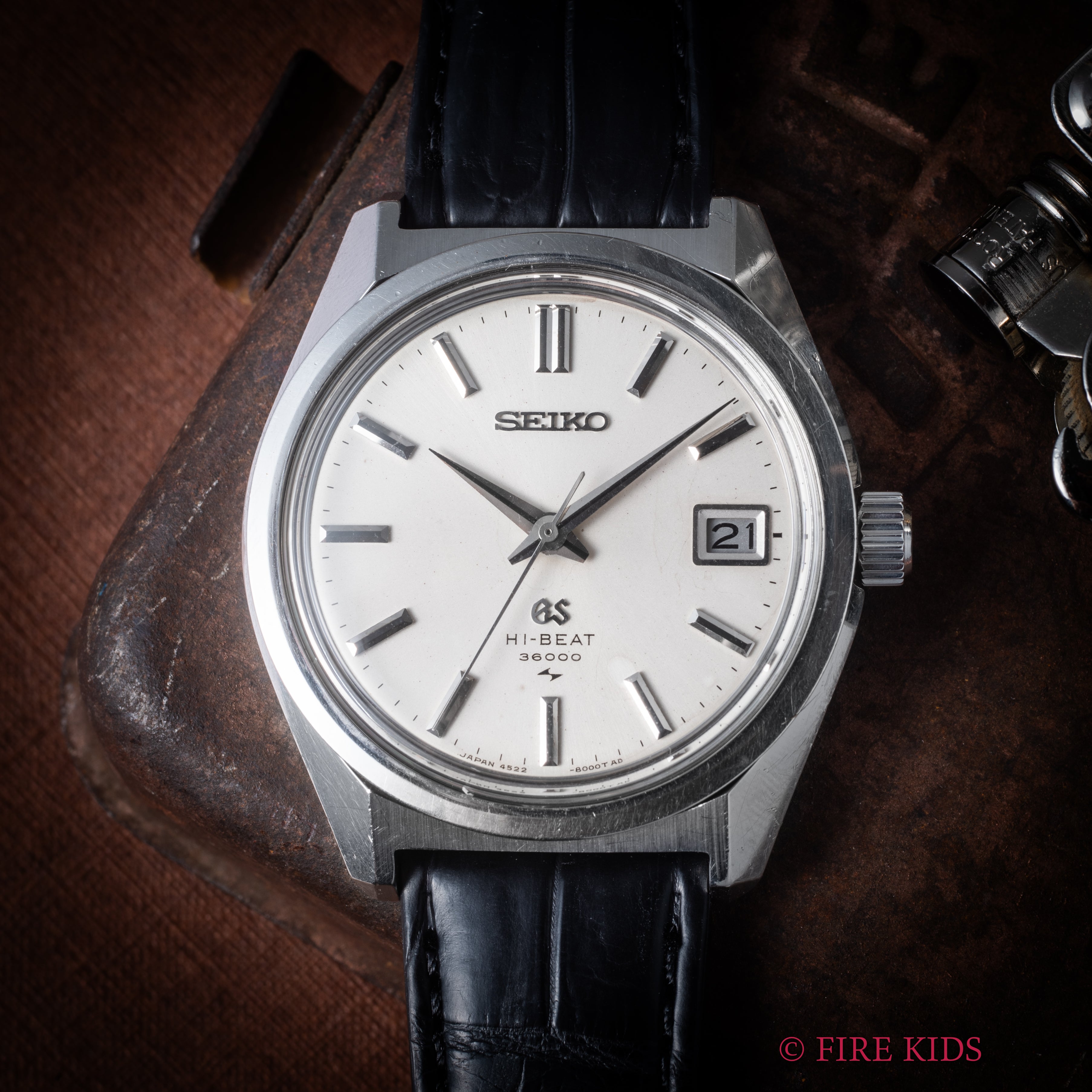 グランドセイコー 1969年製 10振動 手巻き 45GS Ref.4522-8000 ハイビート セイコースタイルケース