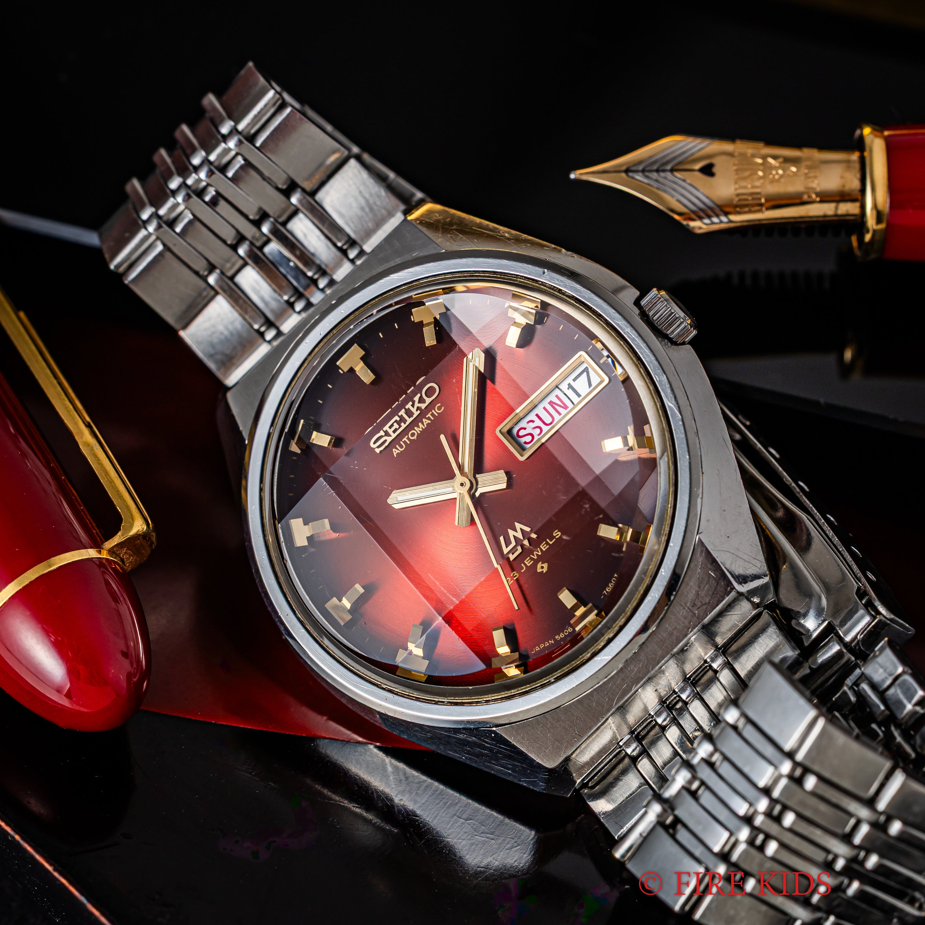 セイコー ロードマチック 1973年製 自動巻き レッドダイヤル 5面カットガラス 56LM 5606-7320 純正ブレス