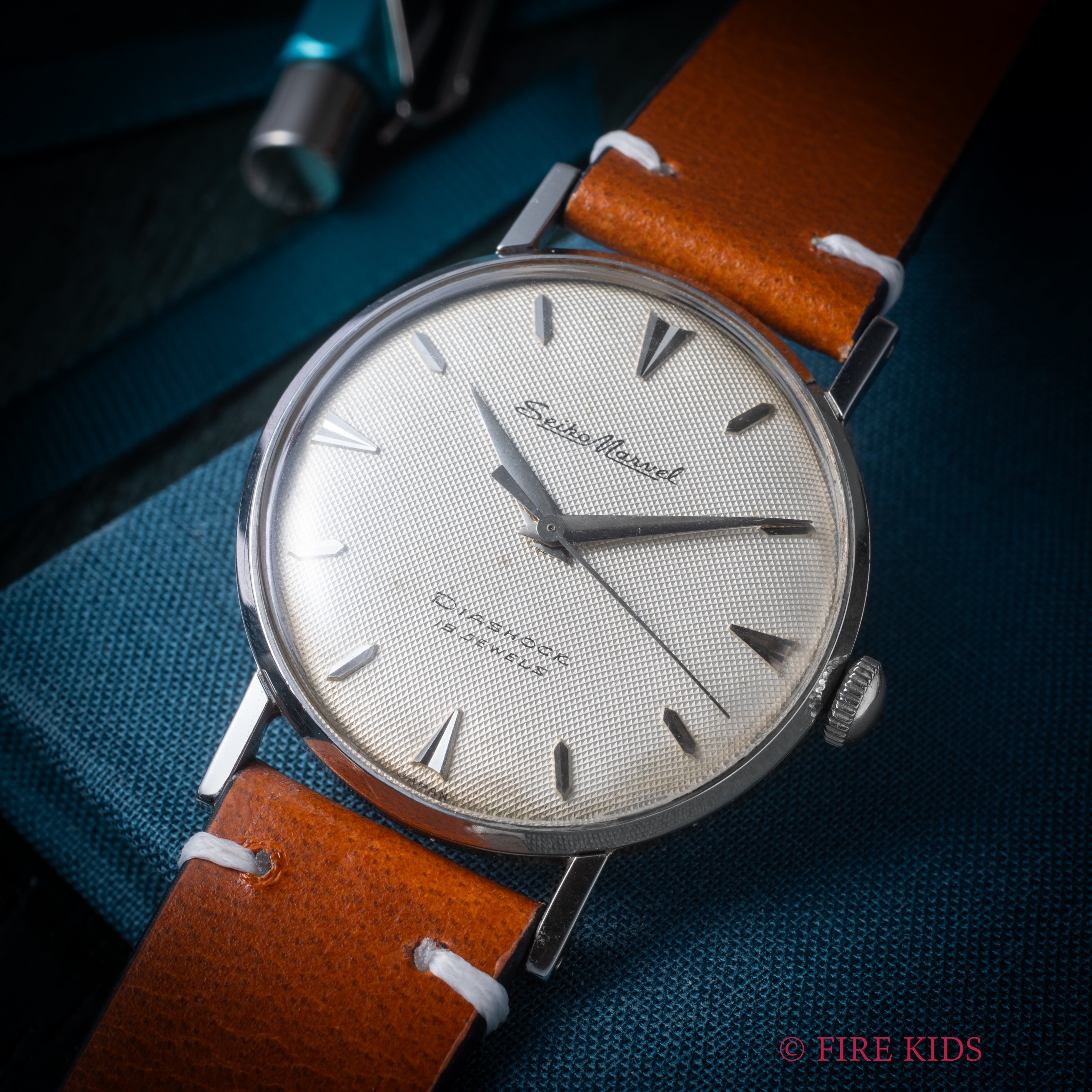 セイコー 1958年製 マーベル ワッフルダイヤル 19石手巻 ステンレスケース