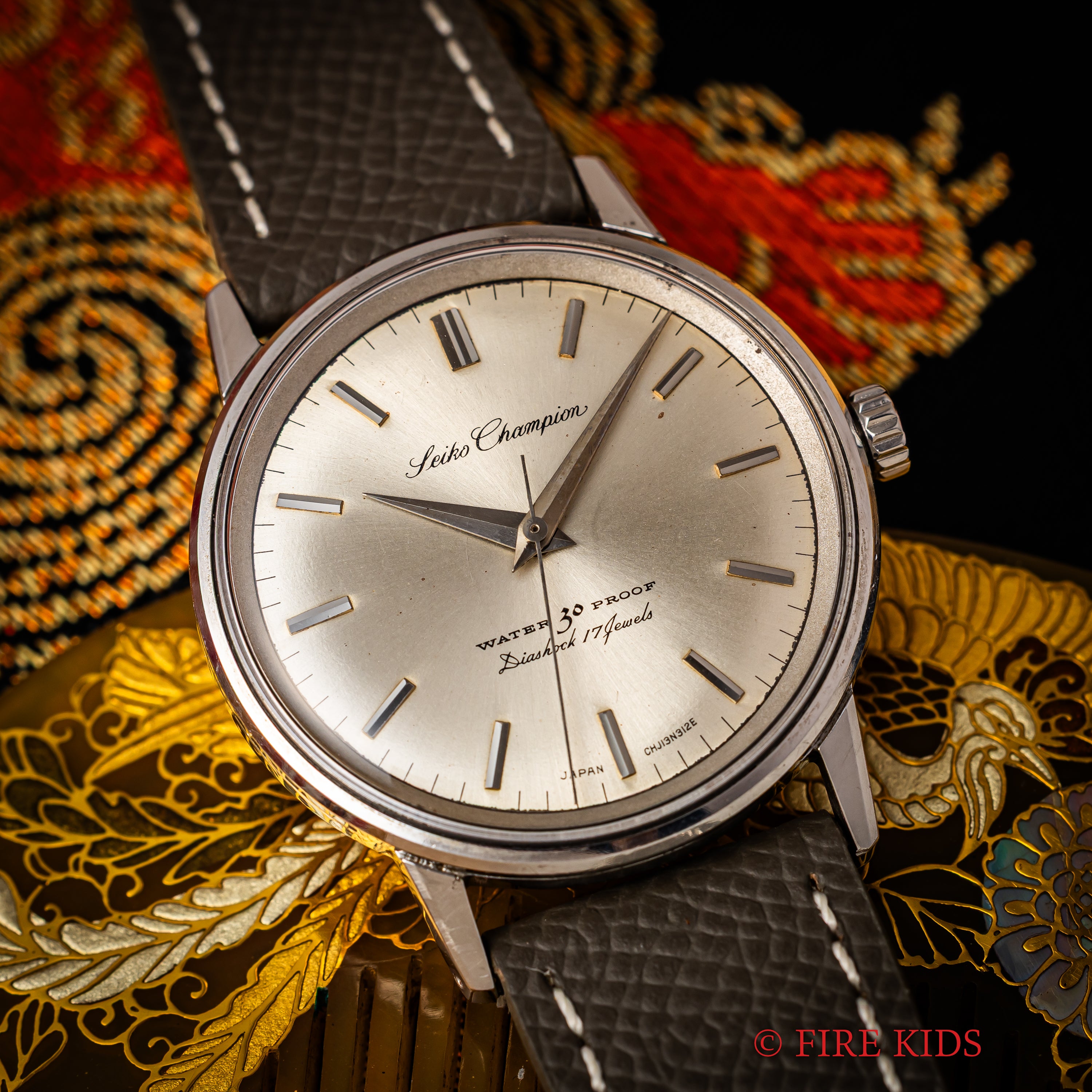 セイコー チャンピオン 30m防水 Ref.J13040 1960年代製 手巻き タツノオトシゴ 初期型