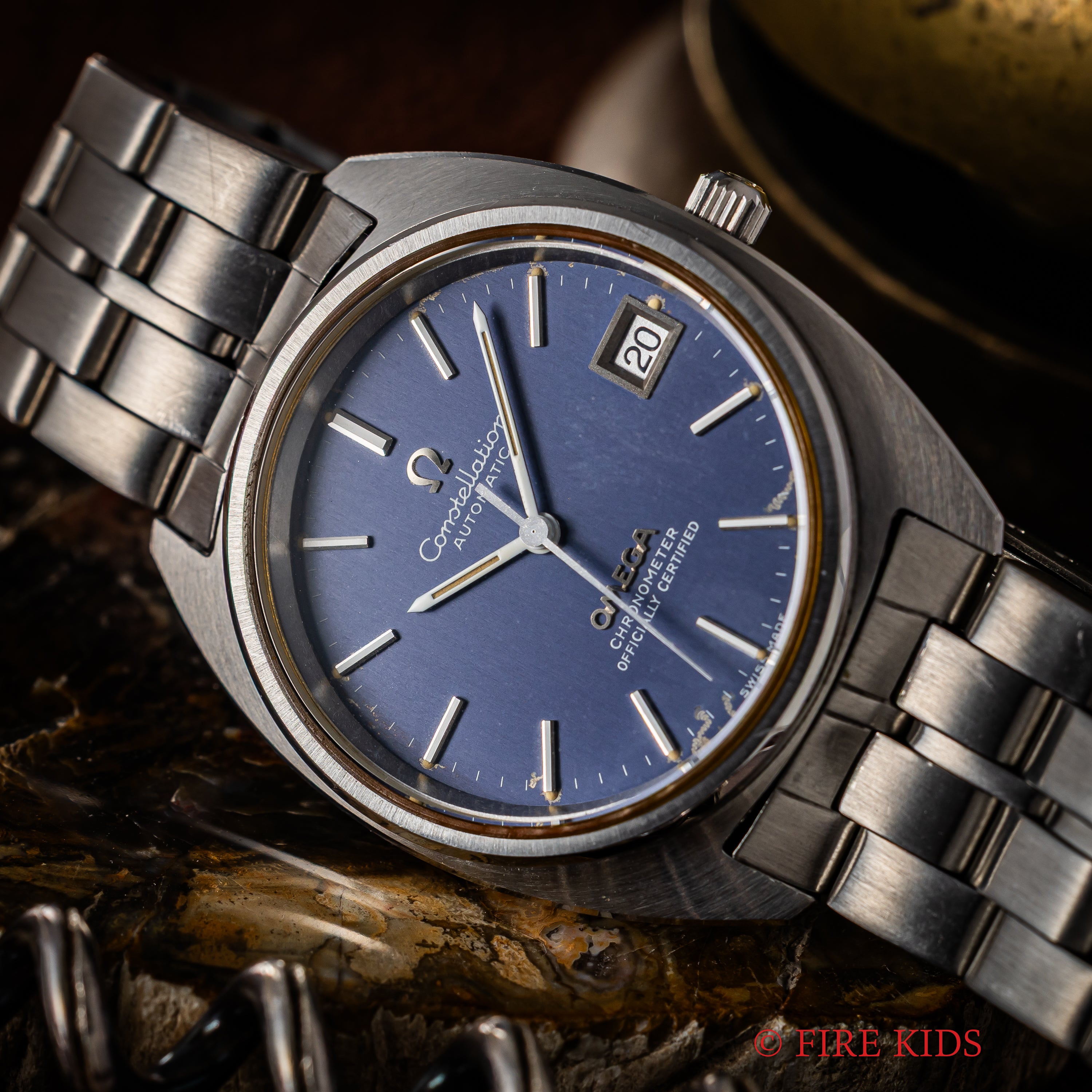 オメガ コンステレーション ネイビーダイヤル 1971年製 ジェンタデザイン後期型 ハイビート自動巻き 純正ブレス 箱付き