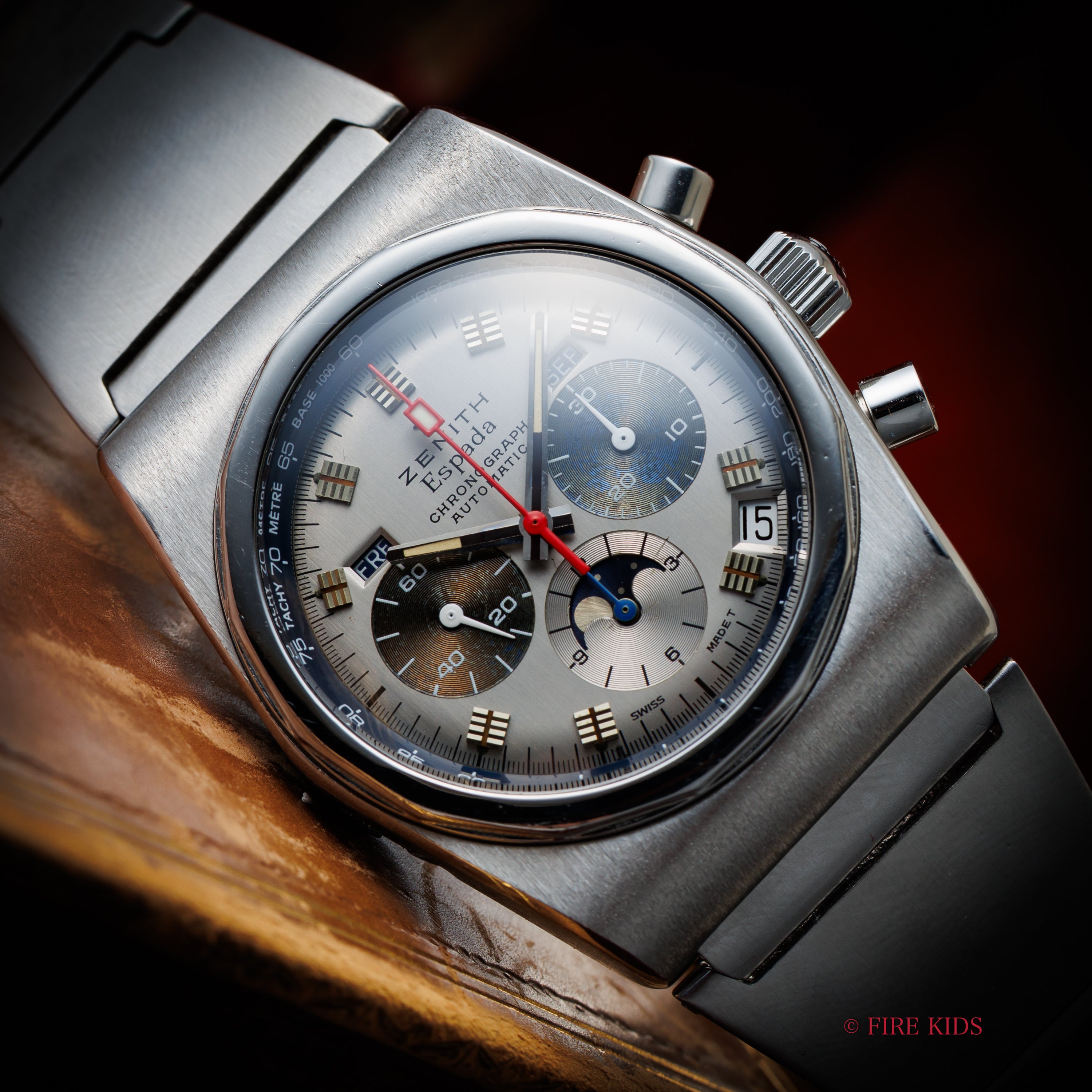 ゼニス 1970年製 エスパーダ エルプリメロ トリプルカレンダームーンフェイズ 10振動自動巻きクロノグラフ 修理明細付き