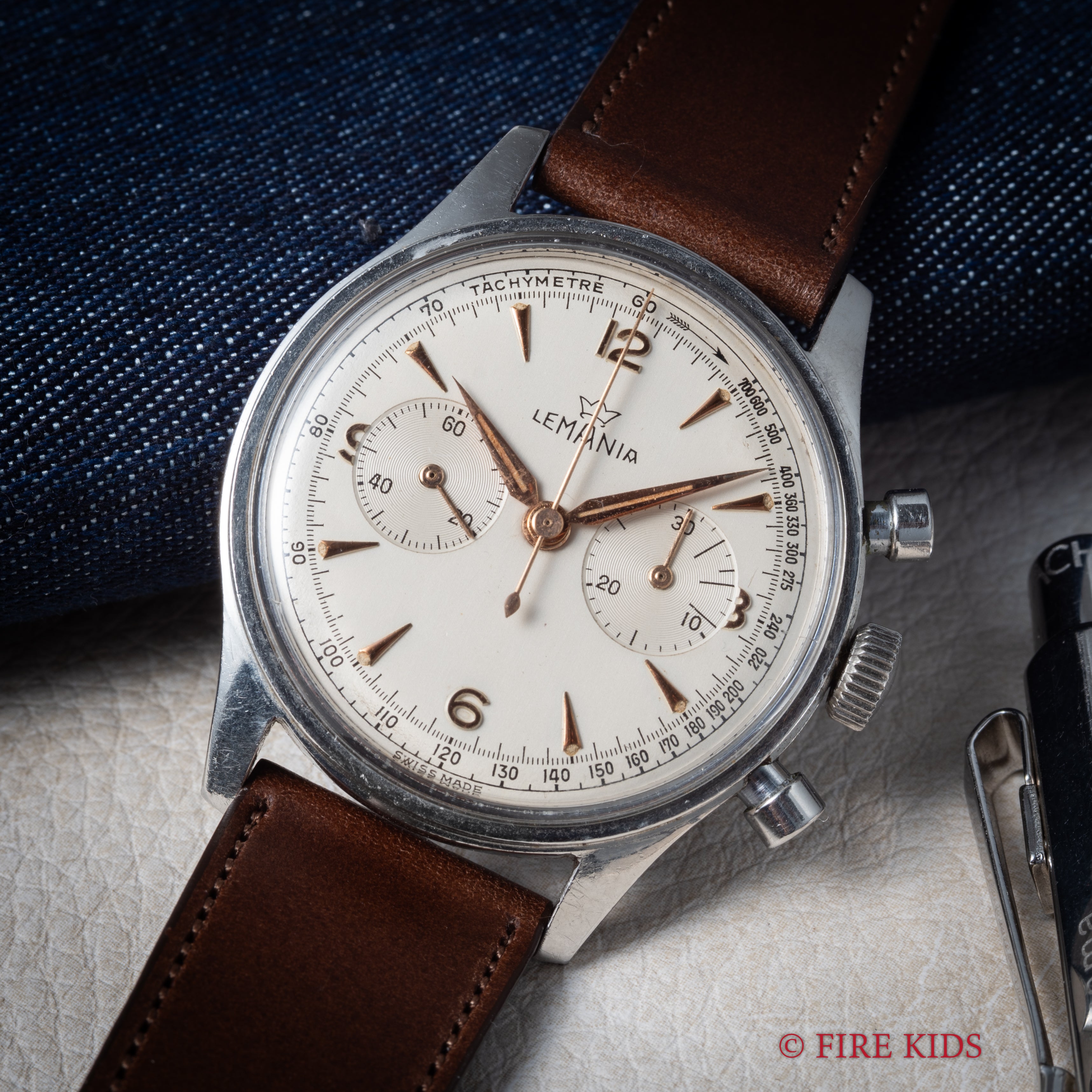 レマニア 1950年代製 2レジスタークロノグラフ Cal.27CH 手巻き