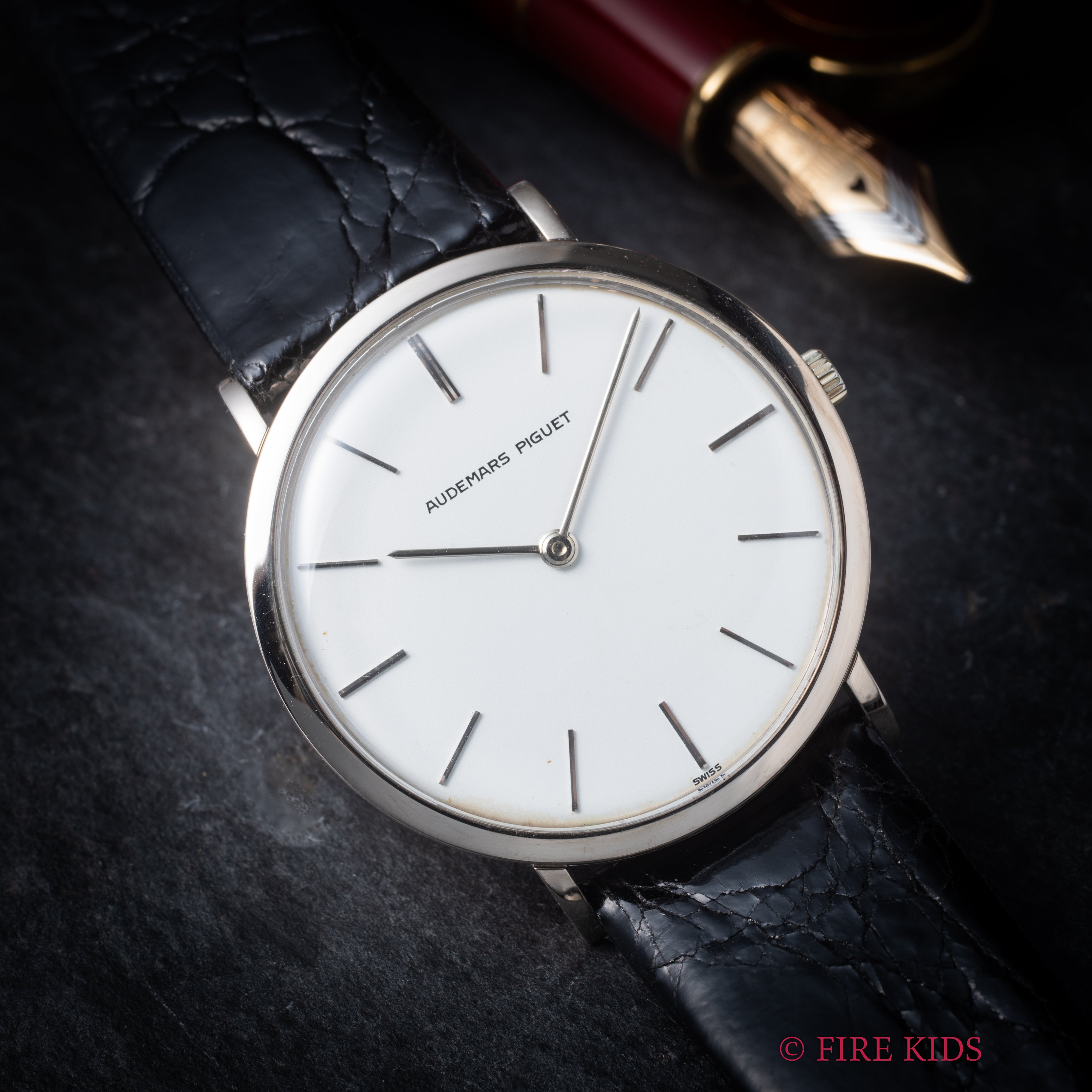 オーデマ・ピゲ 18金無垢ホワイトゴールドケース エクストラフラット 1970年代製