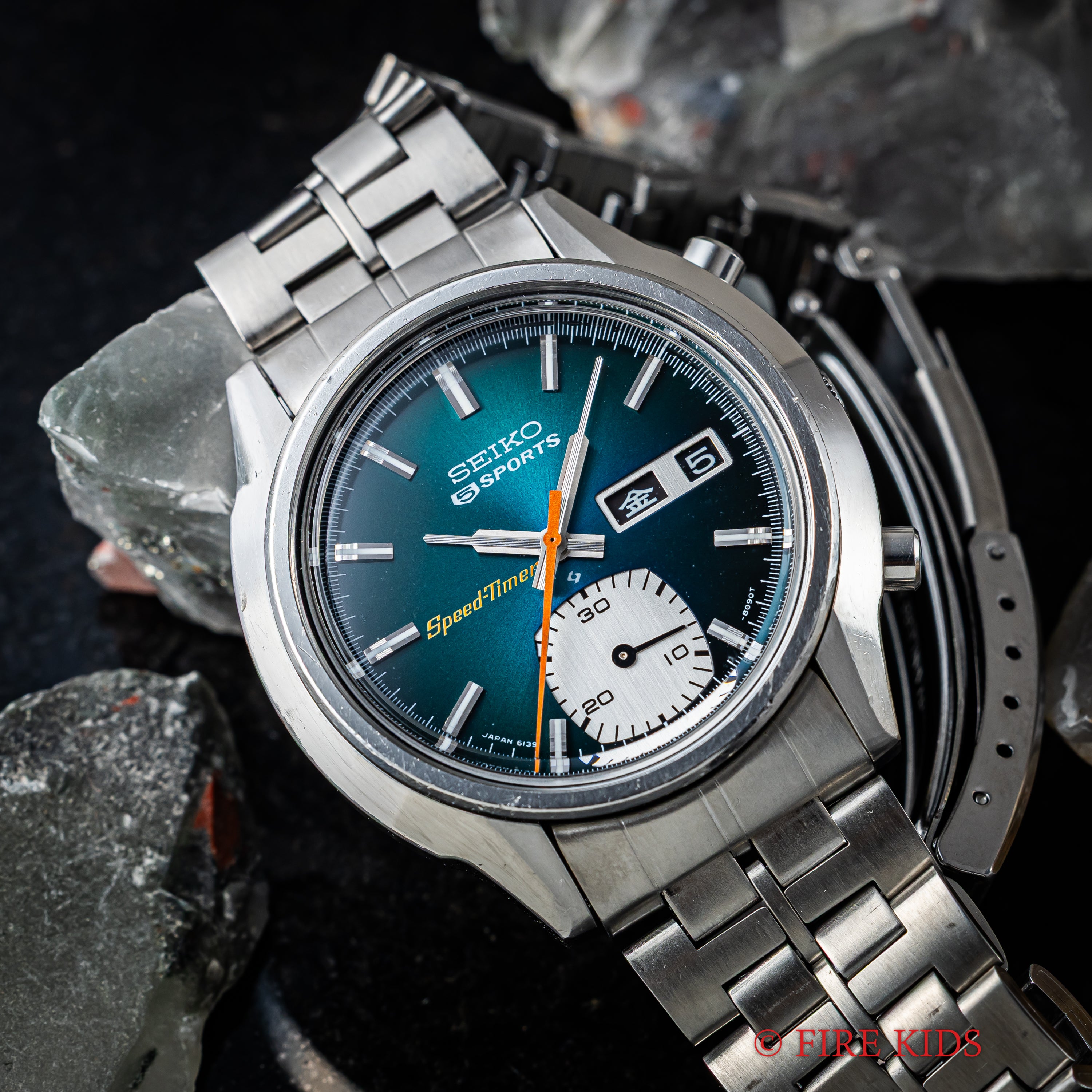 セイコー 5スポーツ スピードタイマー 1974年製 Ref.6139-8050 ピーコックグリーンダイヤル 純正ブレス付き