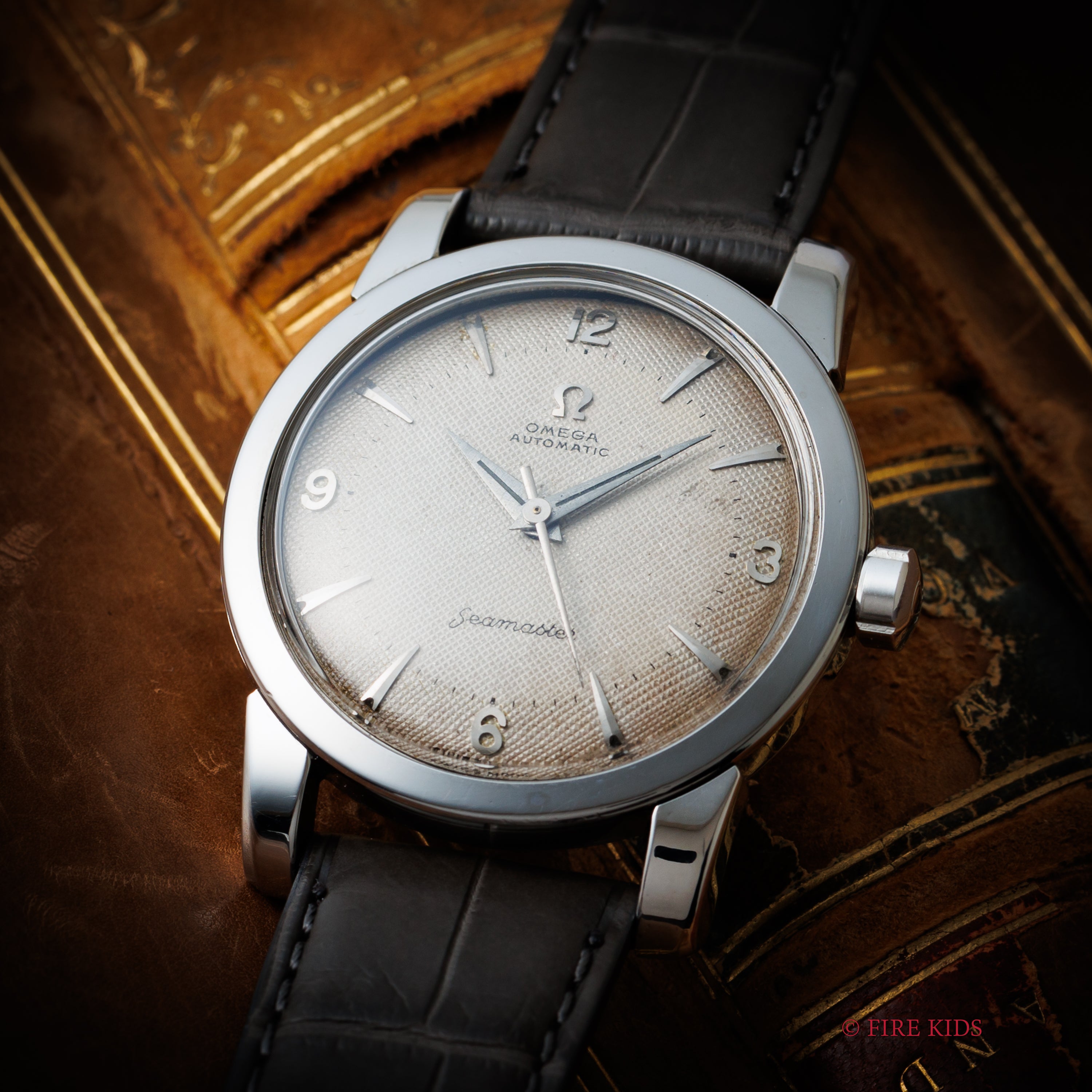 オメガ シーマスター バンパーオートマチック 1952年製 ギョーシェダイヤル Ref.2577-6SC Cal.354