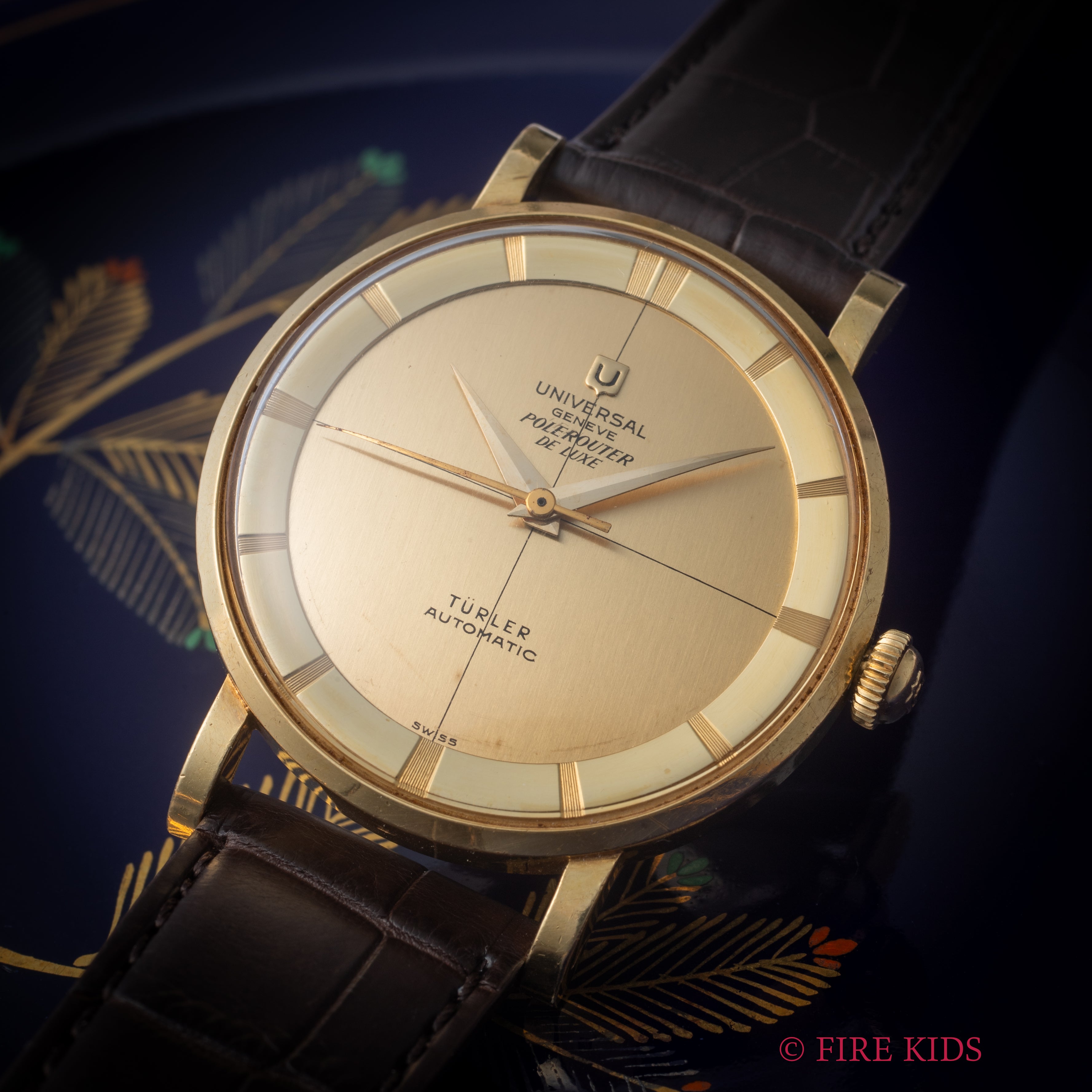 ユニバーサル・ジュネーブ 18金無垢ポールルーター デラックス 1950年代製 自動巻 Cal.138SS