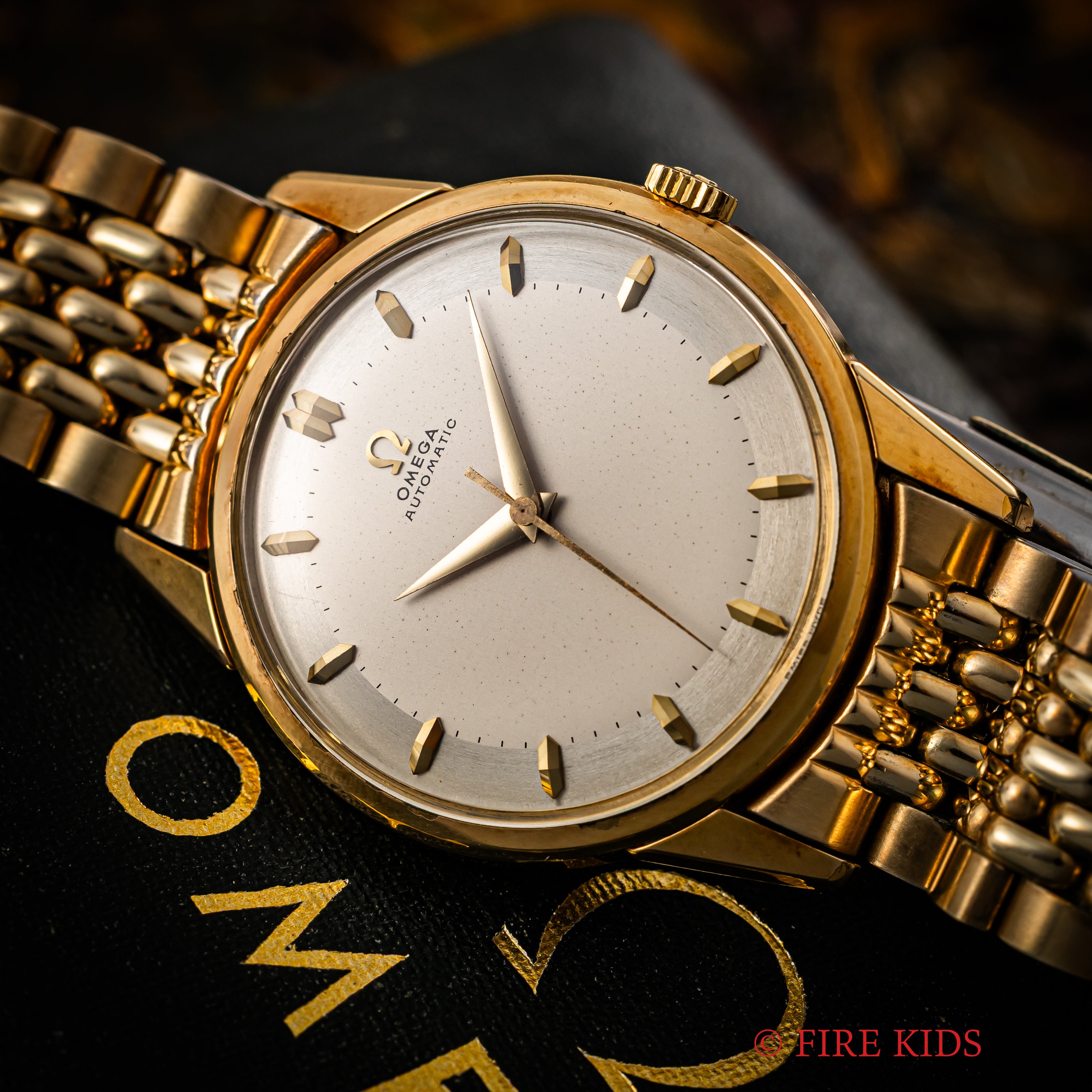 オメガ 1958年製 オートマチックGPケース 全回転ローター自動巻 Cal.501 純正GPブレス