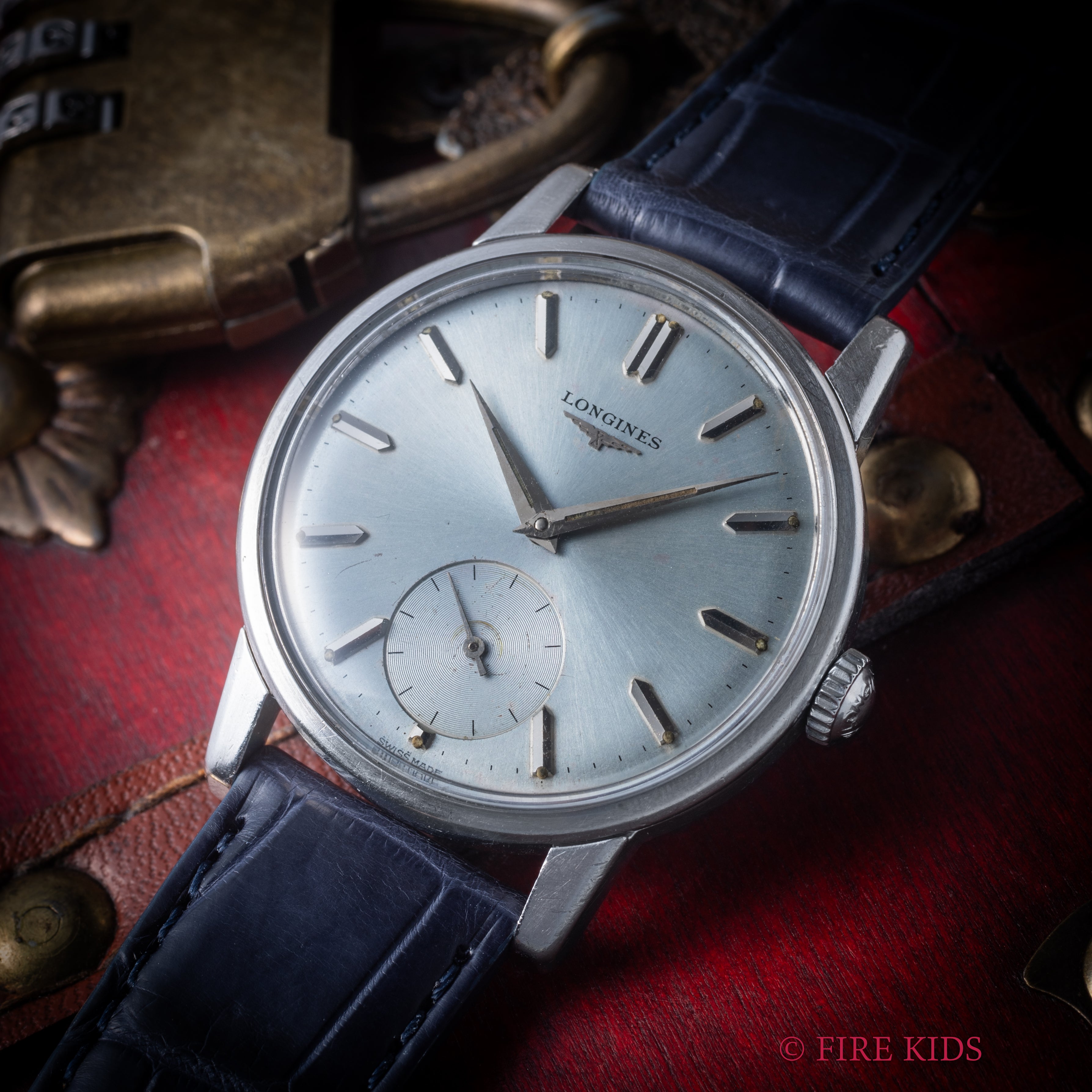 ロンジン ラウンドケース 手巻き スモールセコンド 1960年代 アイスブルーダイヤル アーカイブ付き