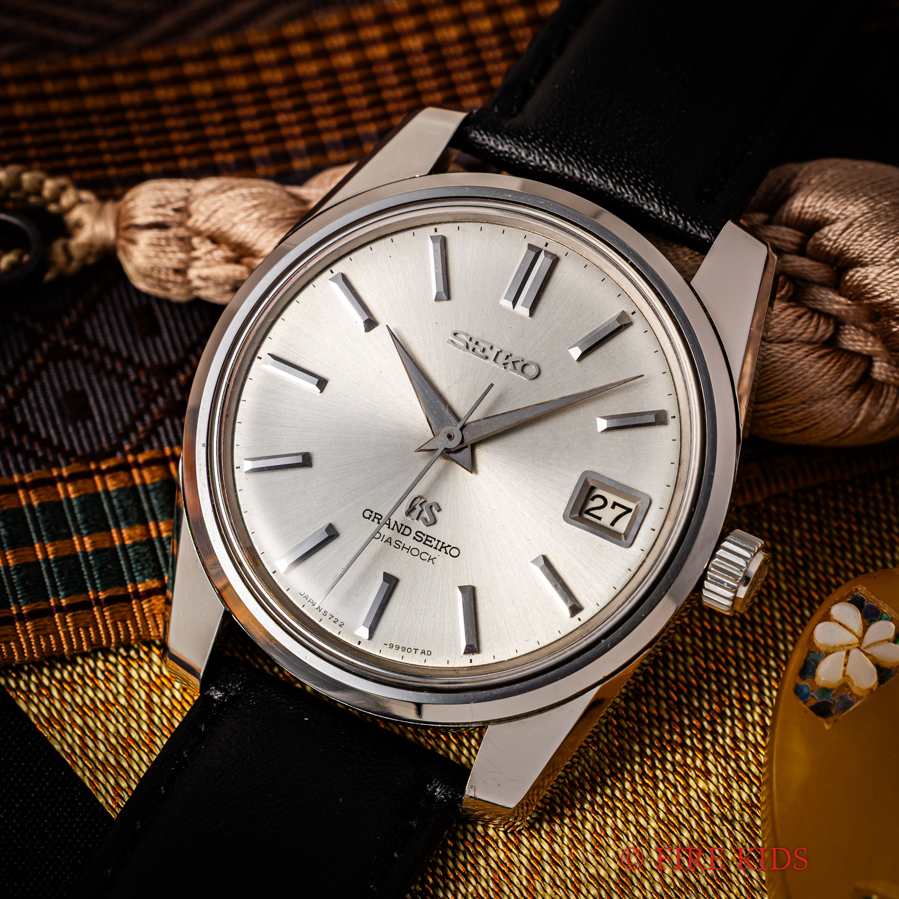 グランドセイコー セカンドモデル後期 1966年製 5722-9990 57GS セルフデーター ロービート手巻