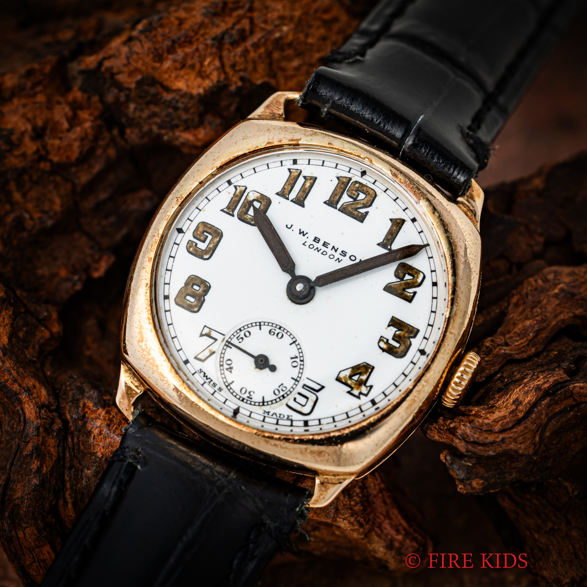 J.W.Benson 9金無垢イエローゴールド デニソンケース 1930年代製 手巻き アラビアダイヤル スモセコ