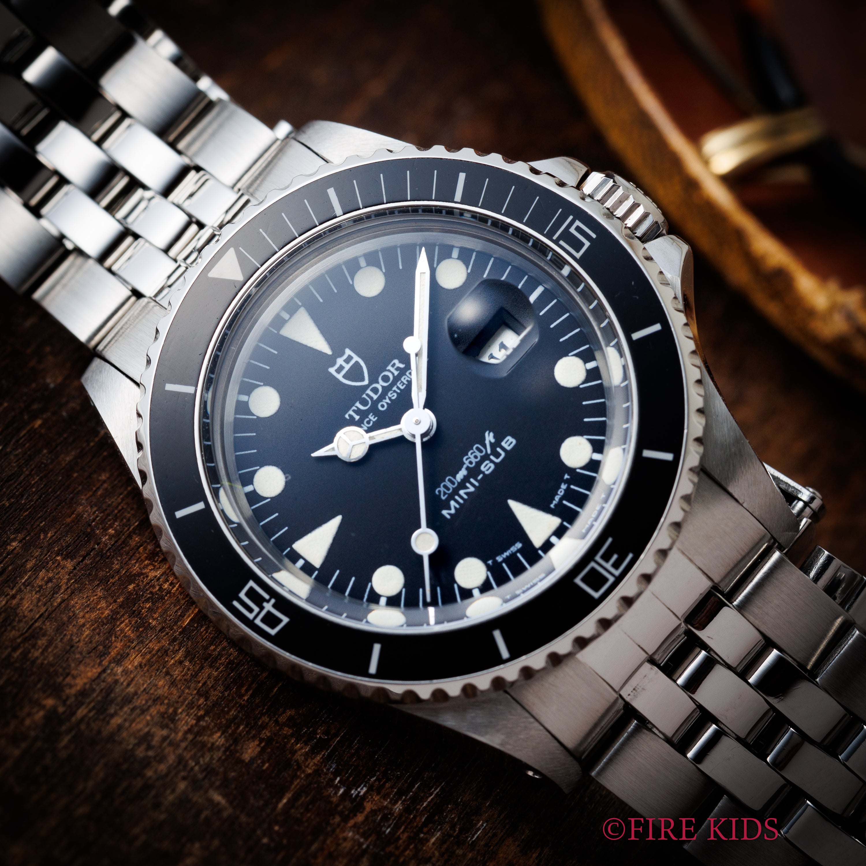 チューダー ミニサブ 1989年製 Ref.73090 ブラックダイヤル 王冠リューズ トリチウム夜光