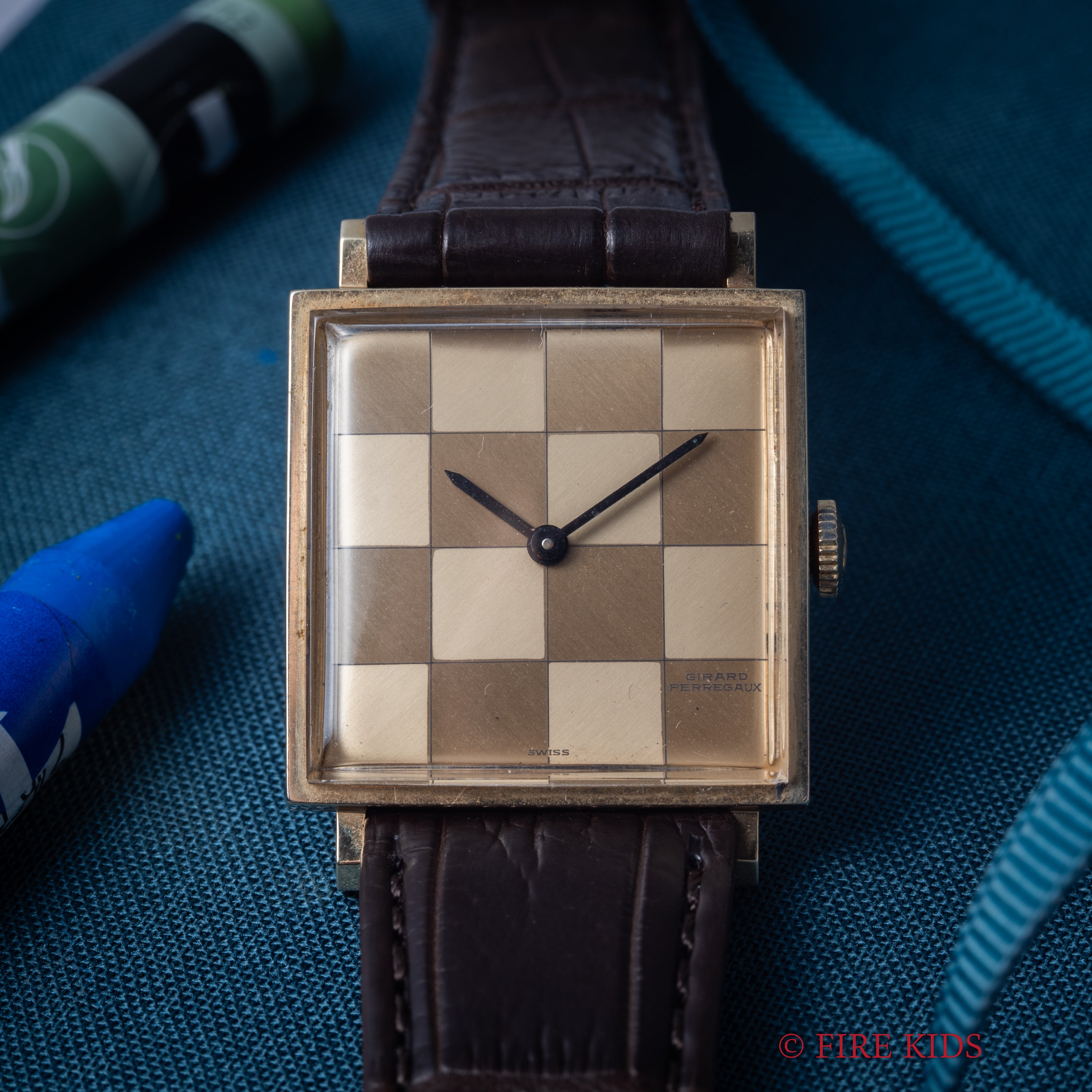 ジラール・ペルゴ 14金無垢ケース ユニークダイヤル 1970年代製 手巻き USケース 純正尾錠付き