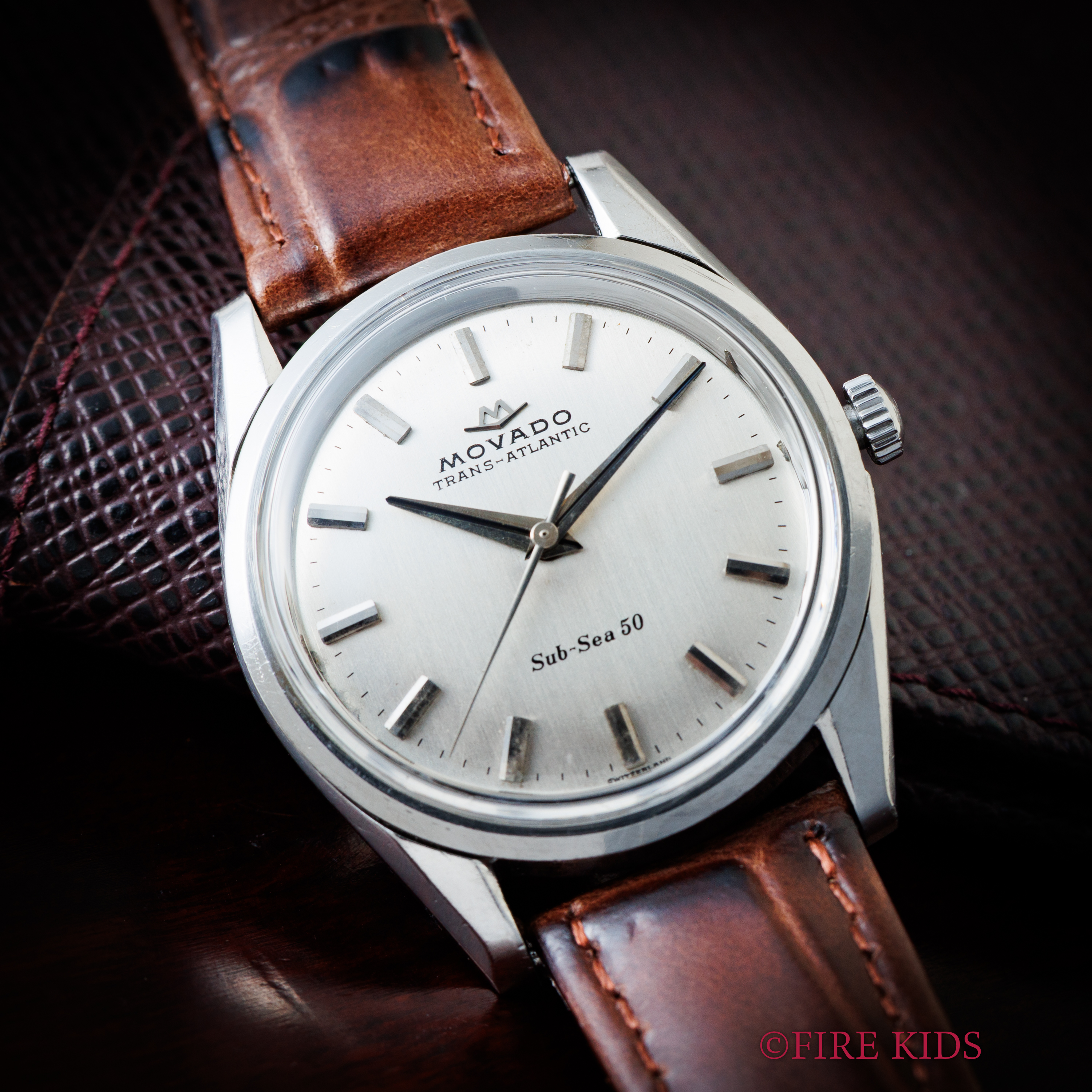 MOVADO　サブシー50