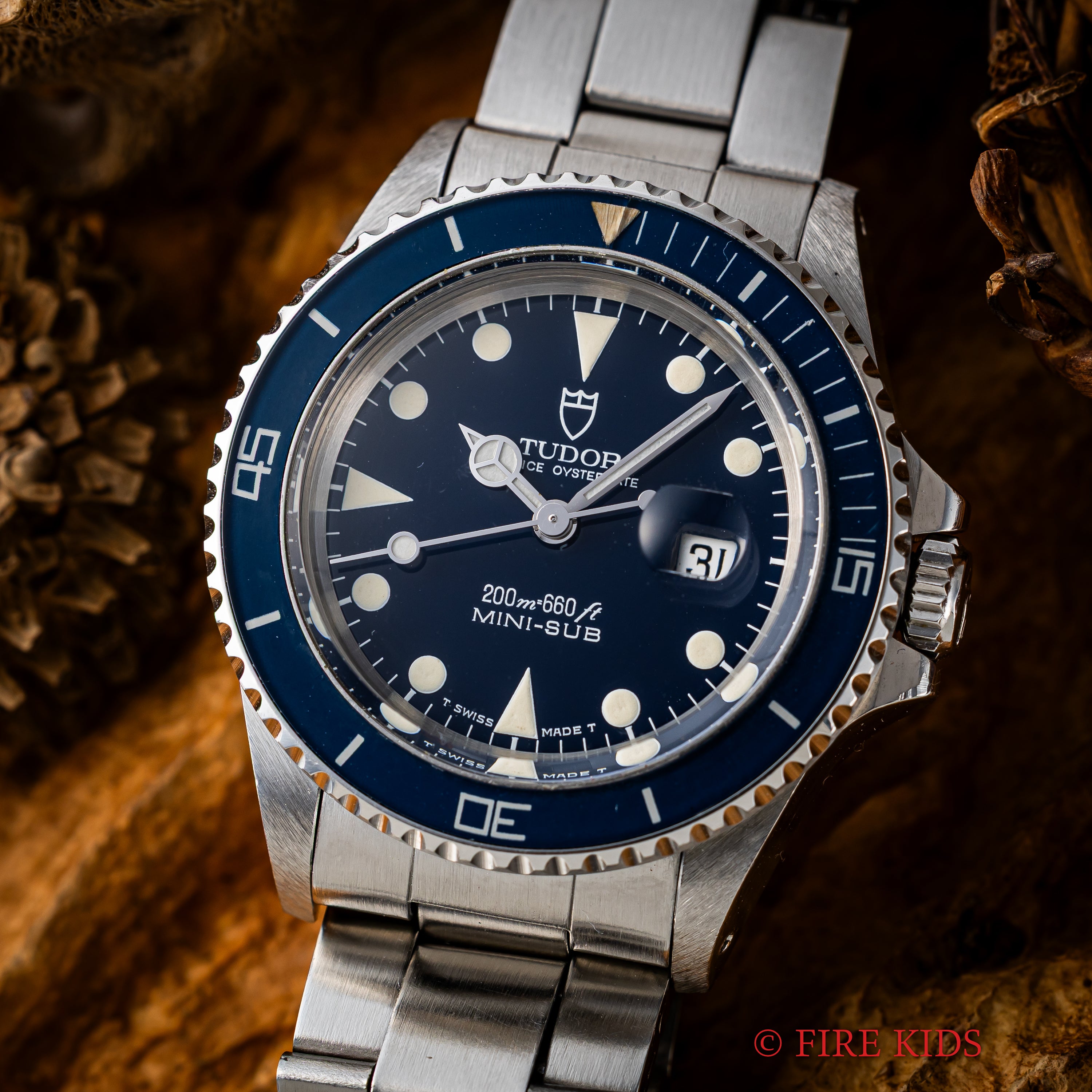 チューダー ミニサブ 1995年製 Ref.73090 ブルーダイヤルベゼル 王冠リューズ 純正3連オイスターブレス