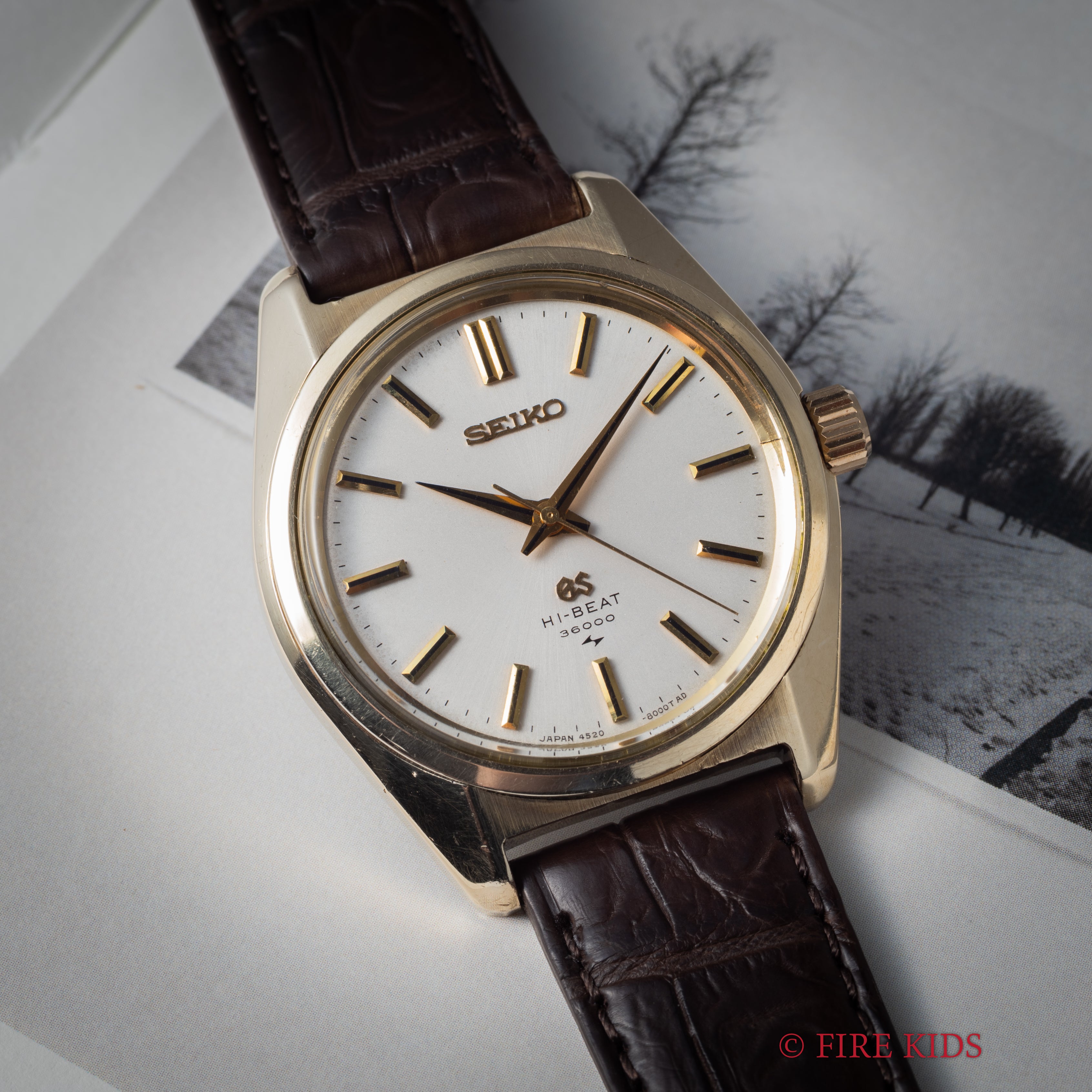 グランドセイコー 1969製 Ref.4520-8000 CAPゴールド 45GS 10振動 手巻き GS基準合格証明書付