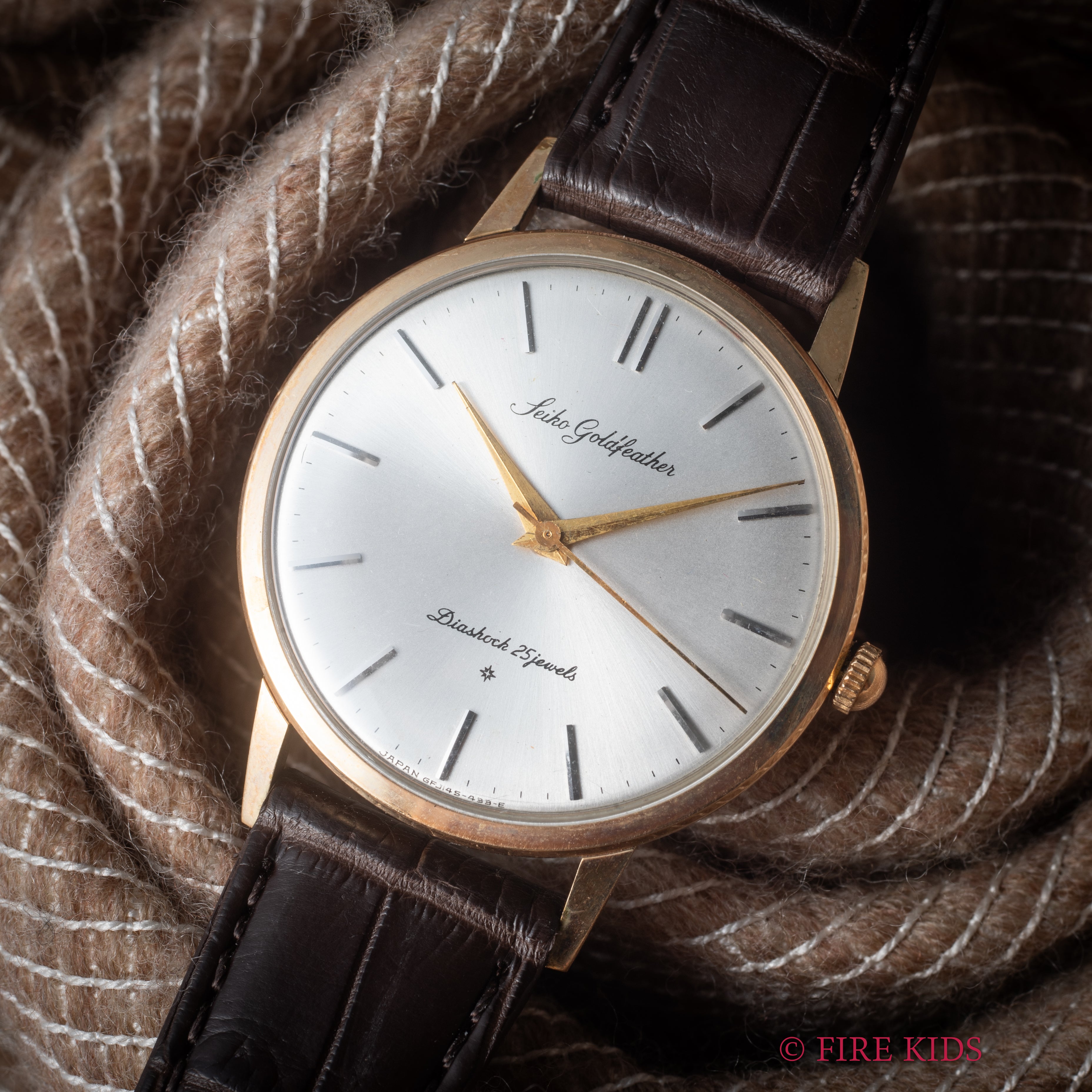 セイコー 1961年製 ゴールドフェザー SDダイヤル 薄型手巻き Ref.J14060 14金張りケース