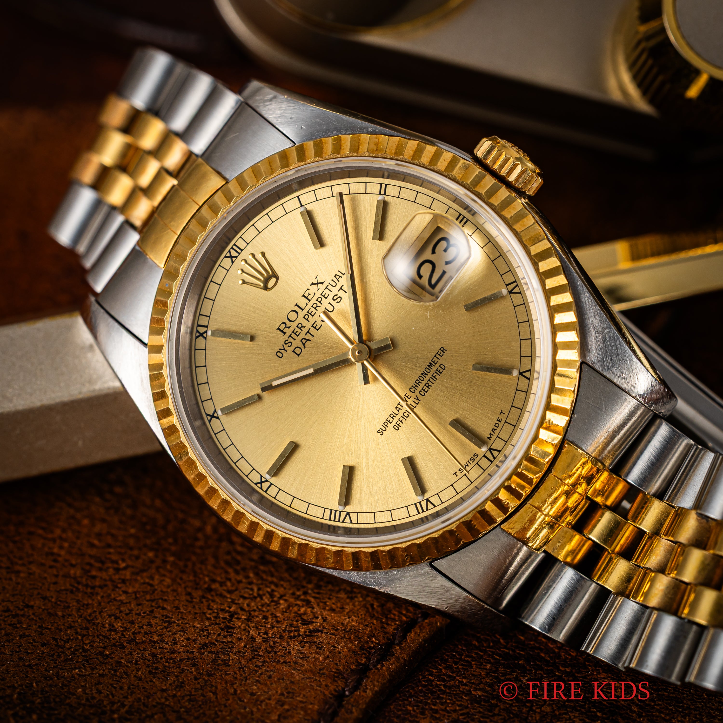 ロレックス デイトジャスト36 コンビ Ref.16233 シャンパンダイヤル 1991年製 箱ギャランティ付