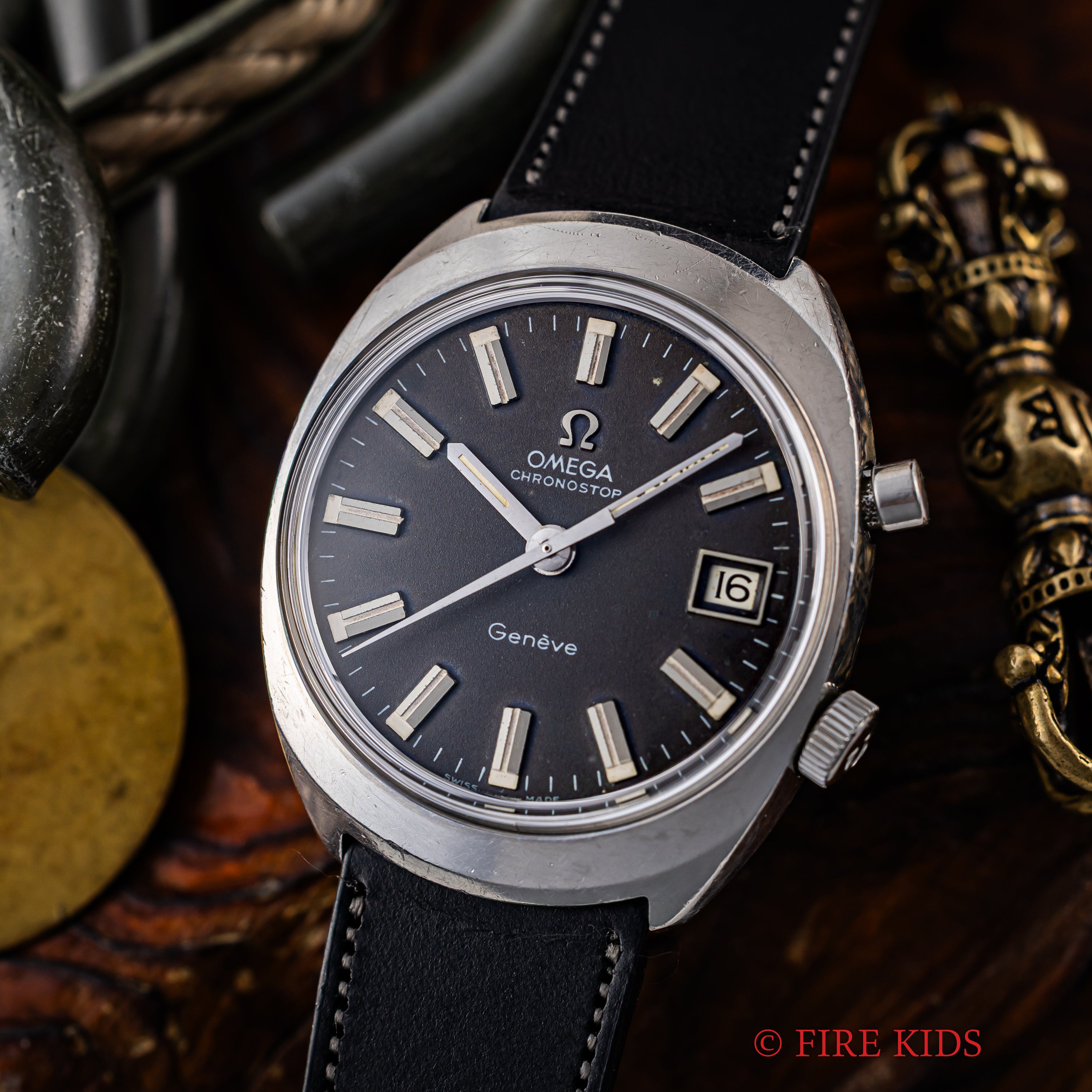 オメガ クロノストップ 1969年製 Ref.146.009 グレーダイヤル 手巻 Cal.920