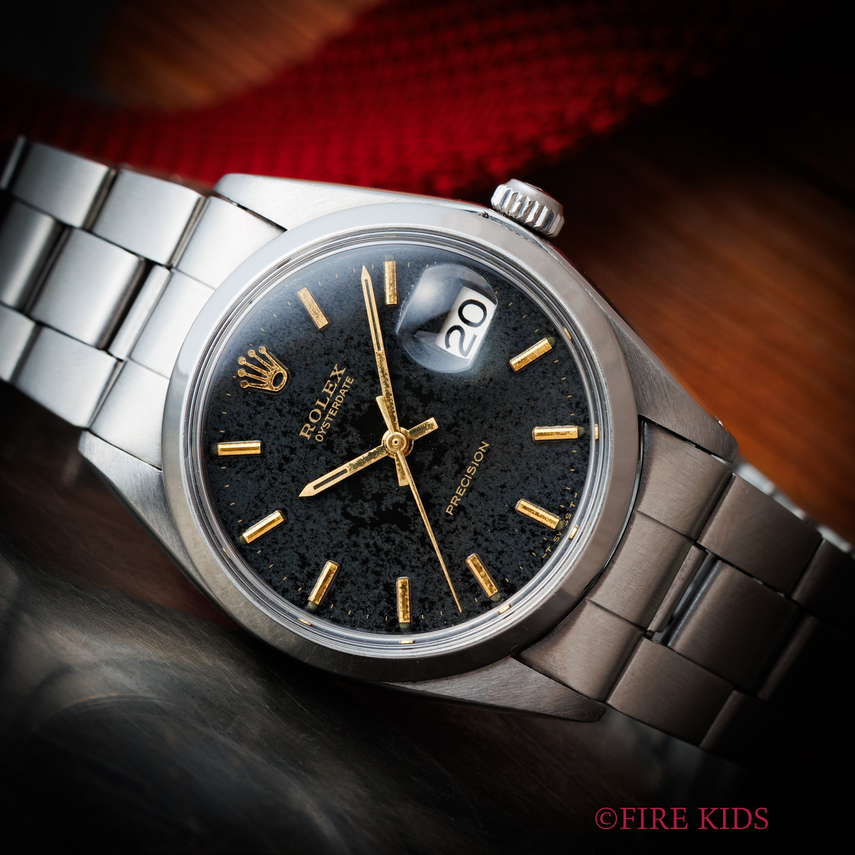 ロレックス オイスターデイト 1971年製 Ref.6694 ブラックギルトダイヤル 3連オイスターブレス