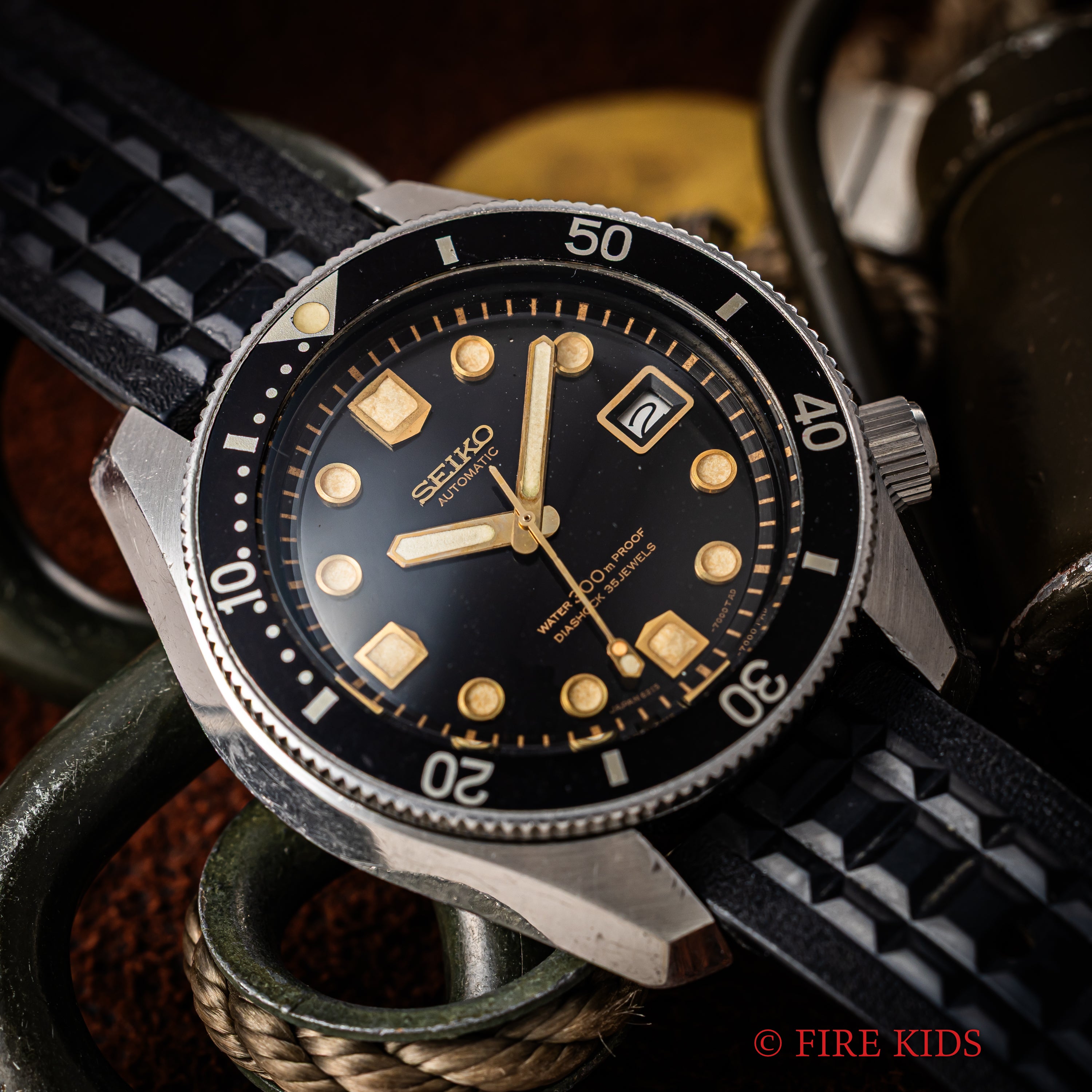 セイコー300mダイバーファーストモデル初期型 1967年製 6215-7000カウントダウンベゼル