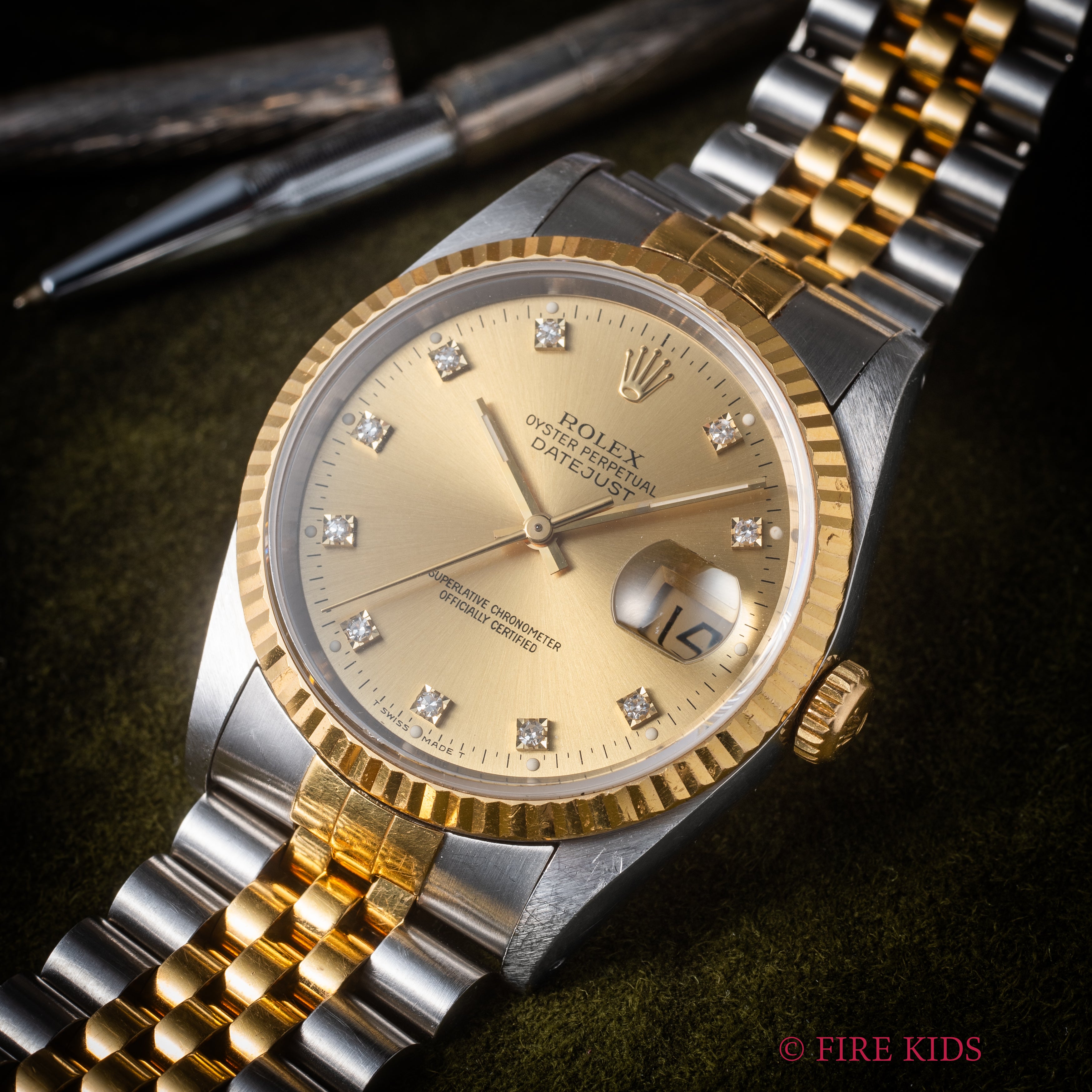 ロレックス デイトジャスト Ref.16233G 10Pダイヤシャンパンダイヤル 1991年製 箱、ギャラ、冊子、タグ付き