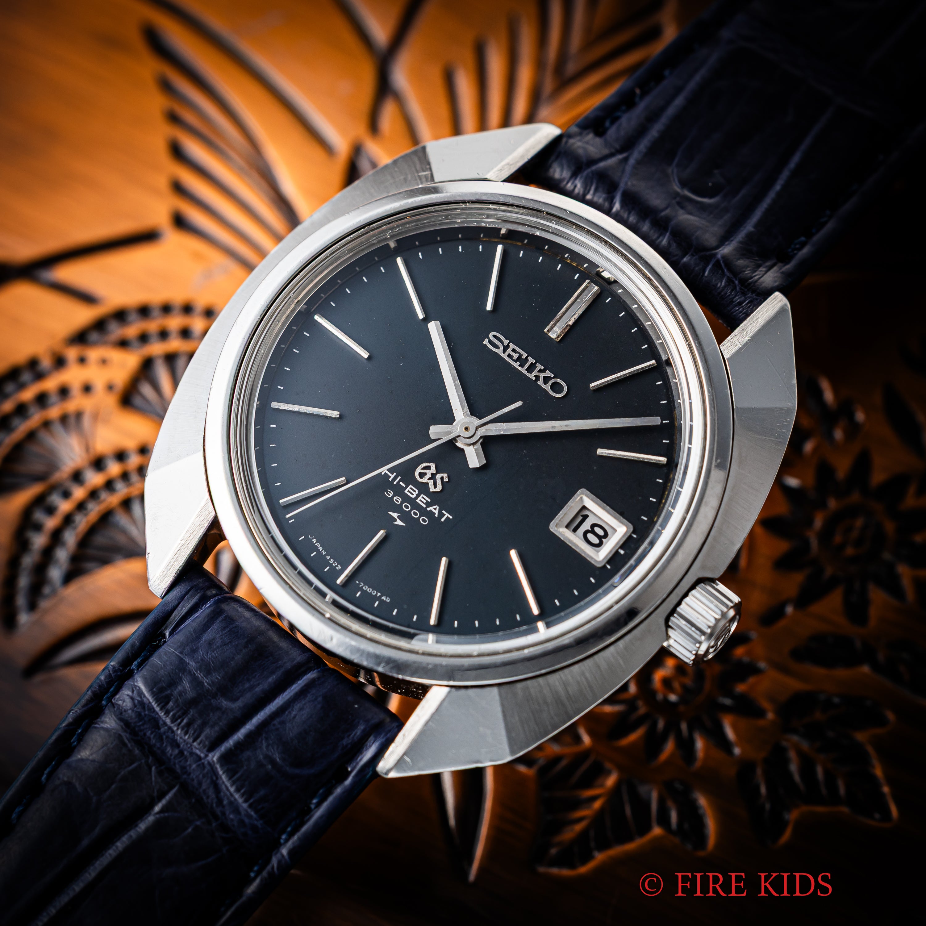 グランドセイコー オクタゴンケース 1969年製 10振動手巻 Ref.4522-7000 45GS