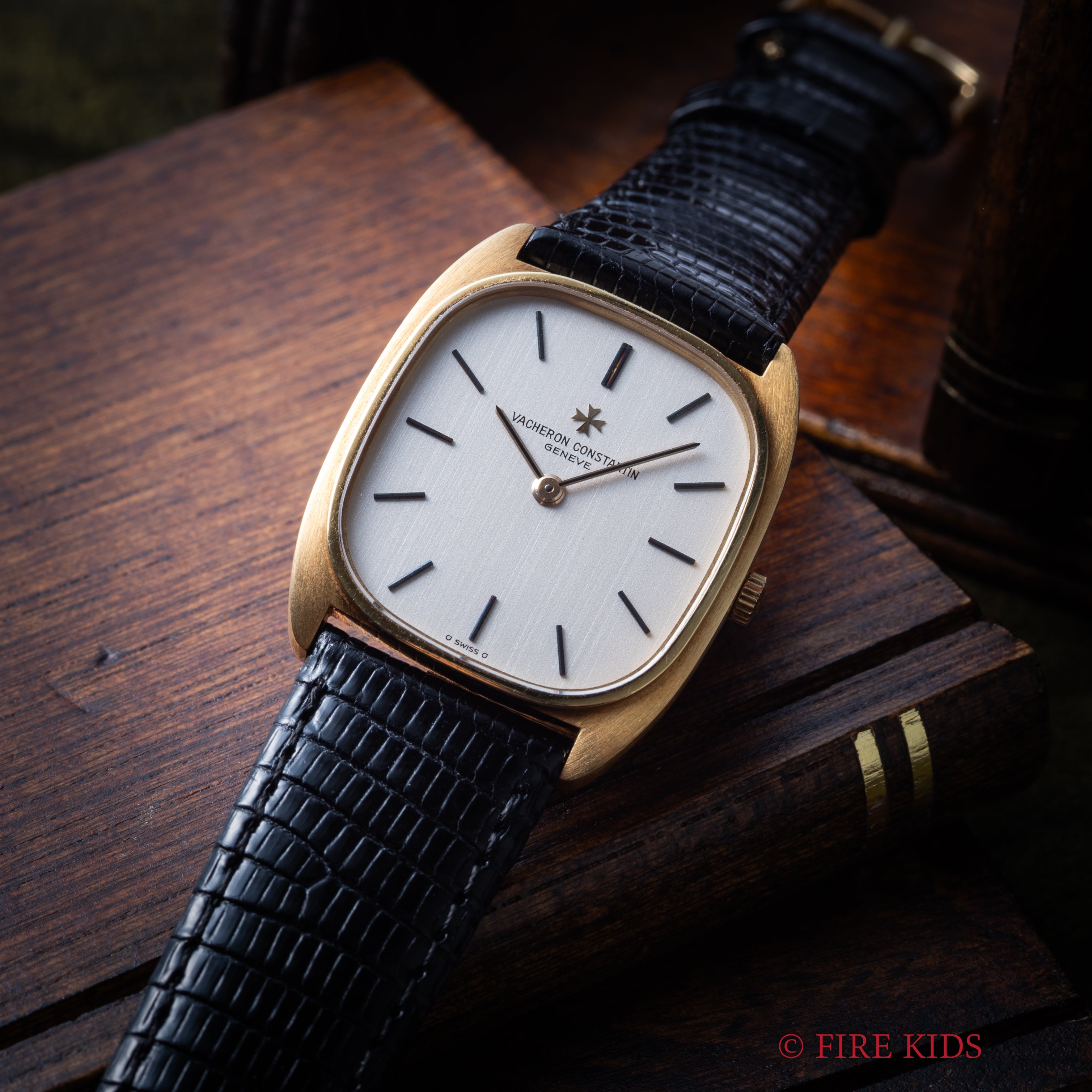 ヴァシュロン・コンスタンタン 1980年代製 トノーケース 18金無垢イエローゴールド Ref.39014 Cal.1015 手巻き シグマダイヤル