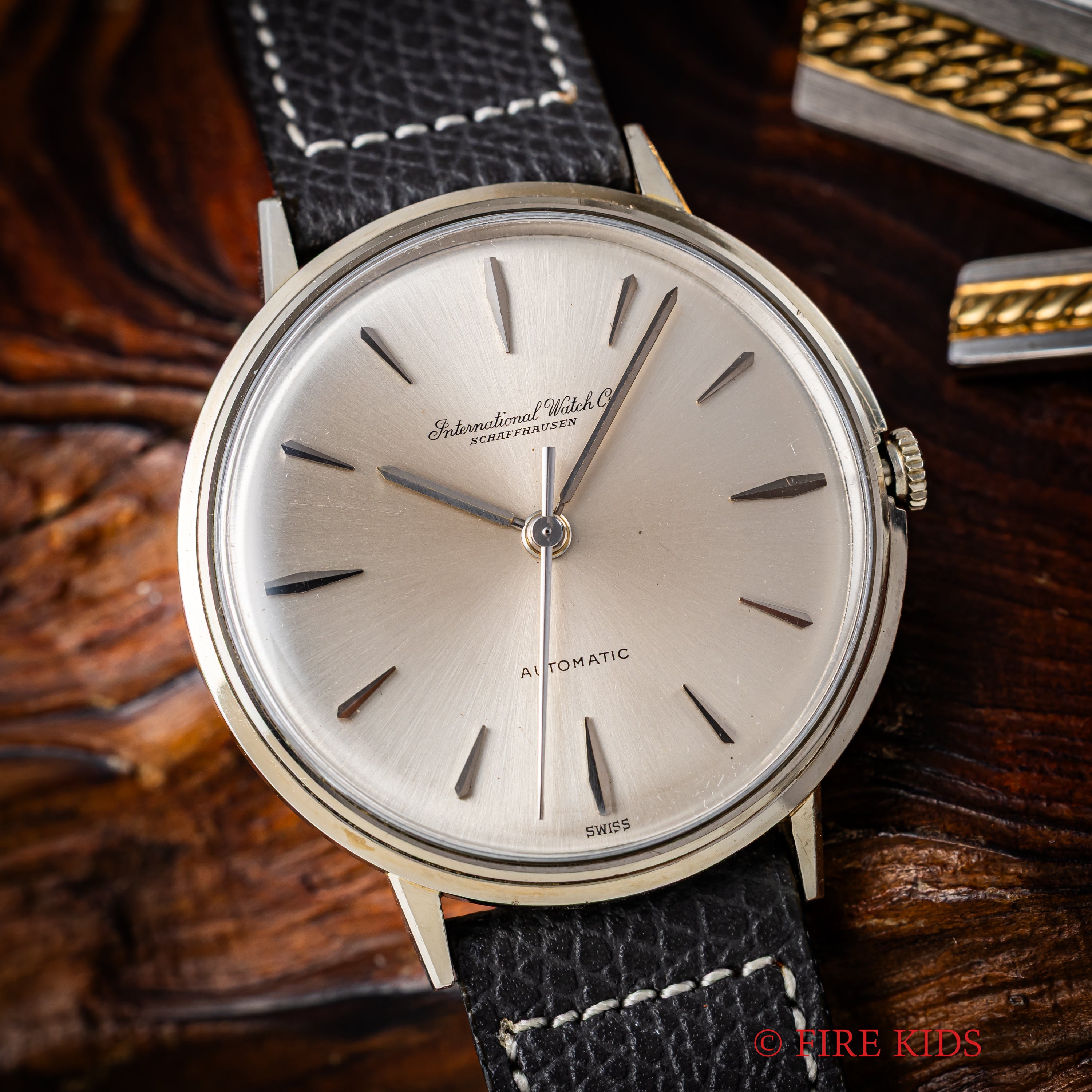 IWC 18金無垢ホワイトゴールド 1964年製 ラウンドケース Ref.603A ペラトン式自動巻 Cal.853 ノンデイト