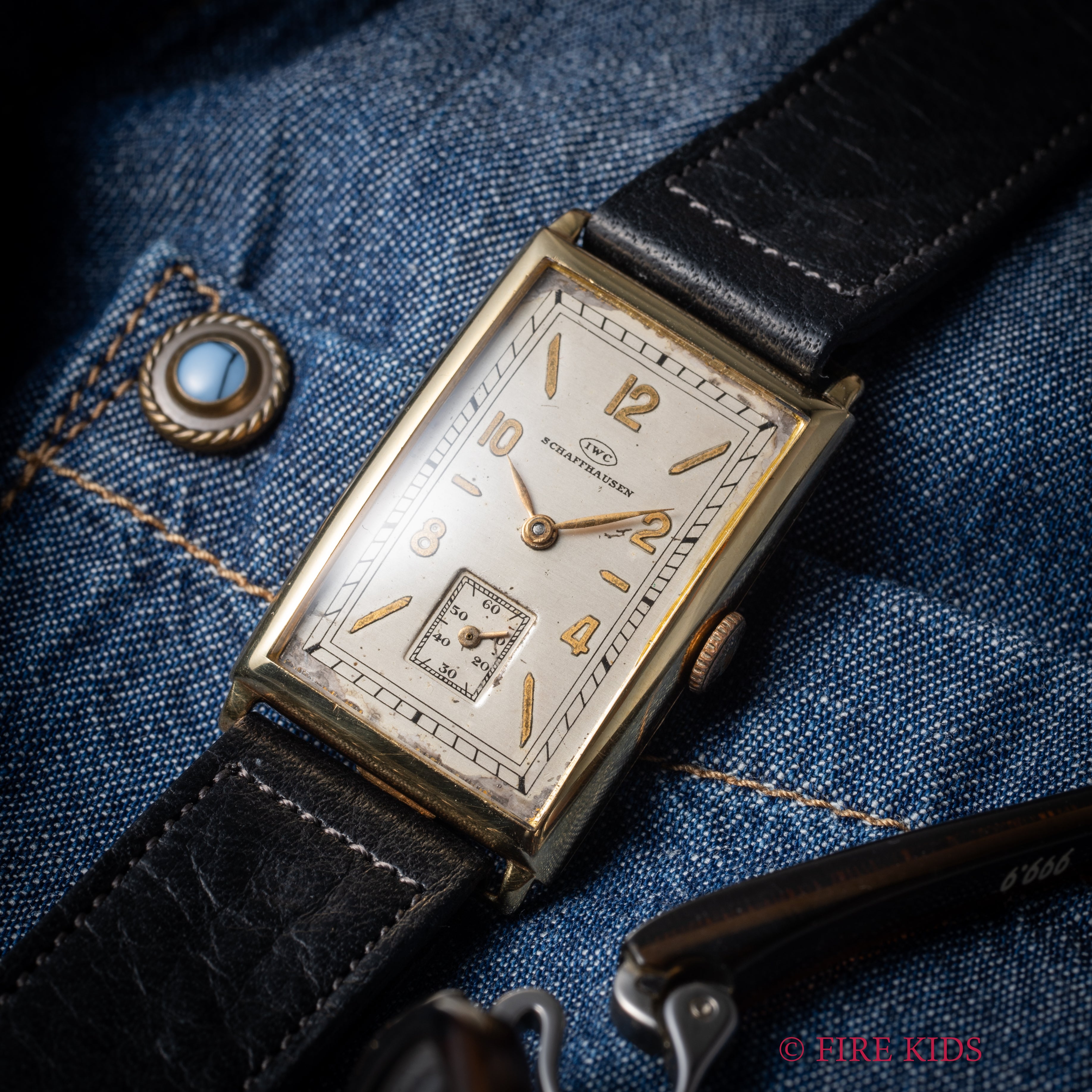 IWC 1933年製 Cal.87搭載 14金無垢レクタンギュラーケース 飛びアラビアダイヤル