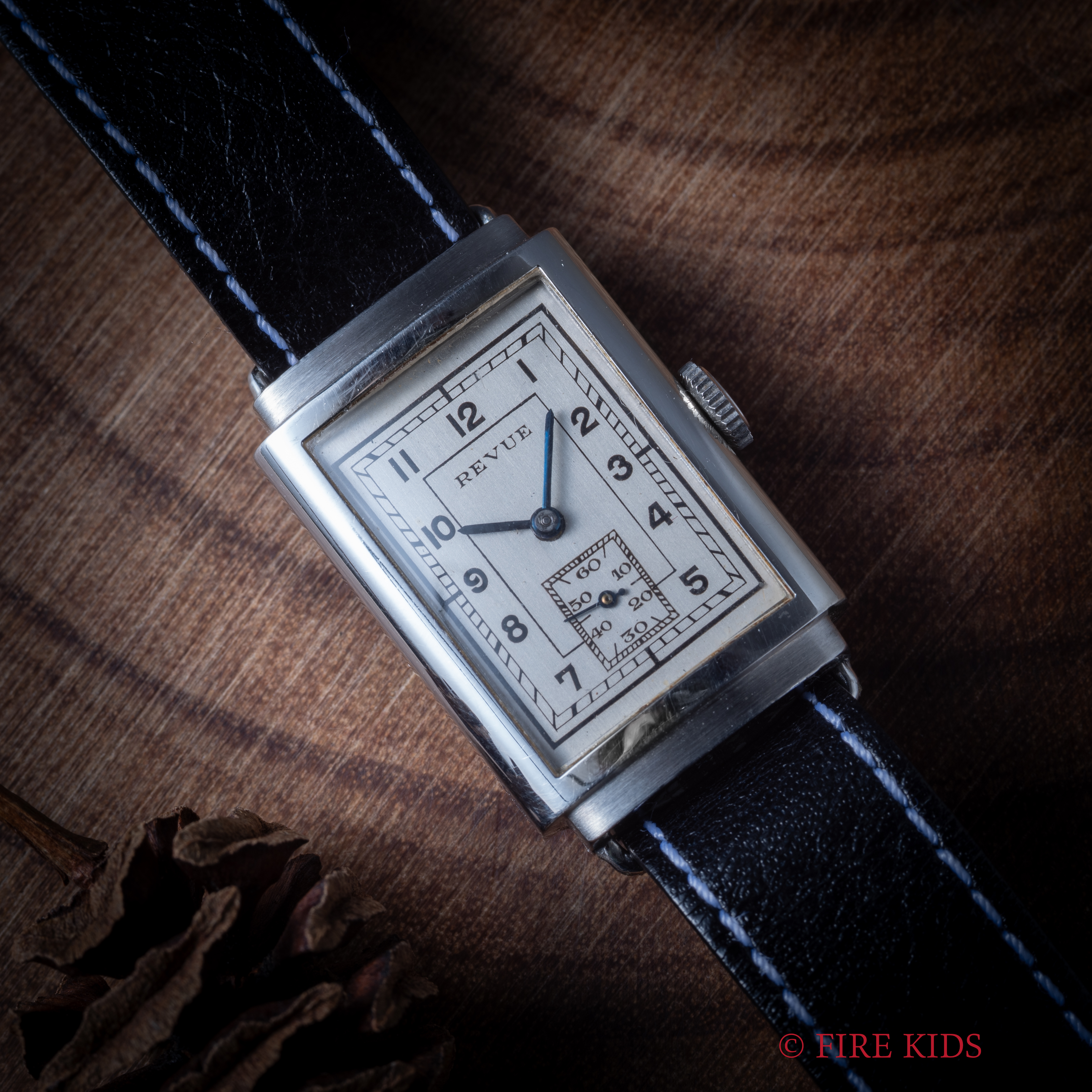 レビュー 1940年代製 レクタンギュラー 手巻き スモールセコンド 全アラビア