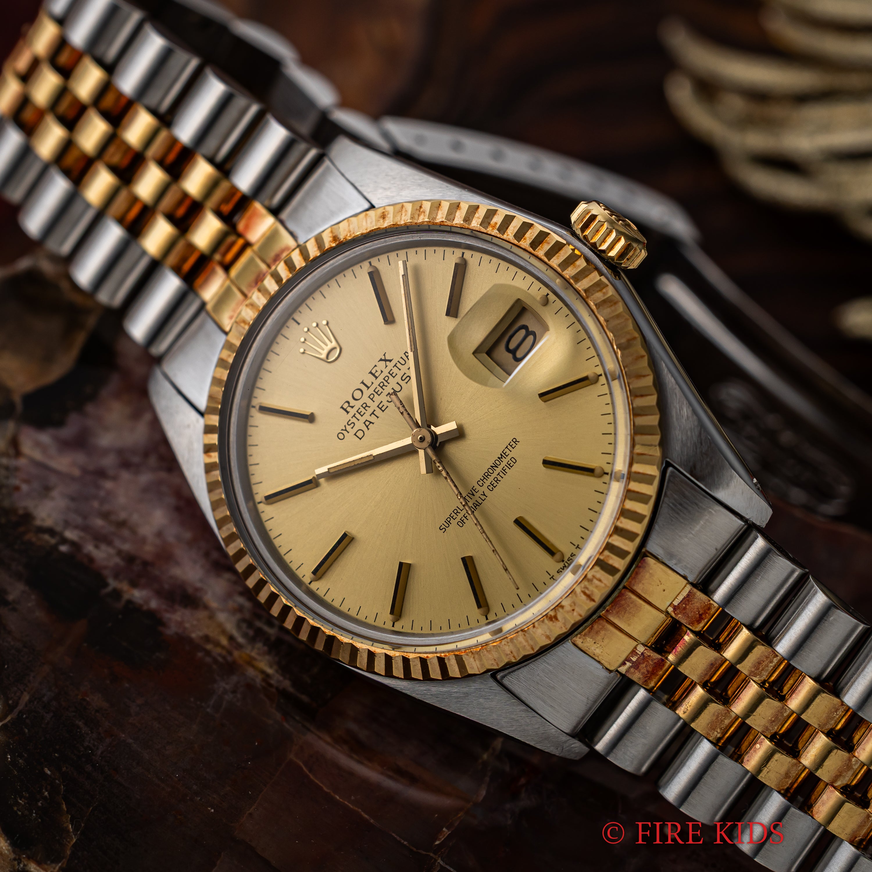 ロレックス 1983年製 デイトジャスト コンビ Ref.16013 自動巻 トリチウム夜光 ギャラ、箱、タグ付き