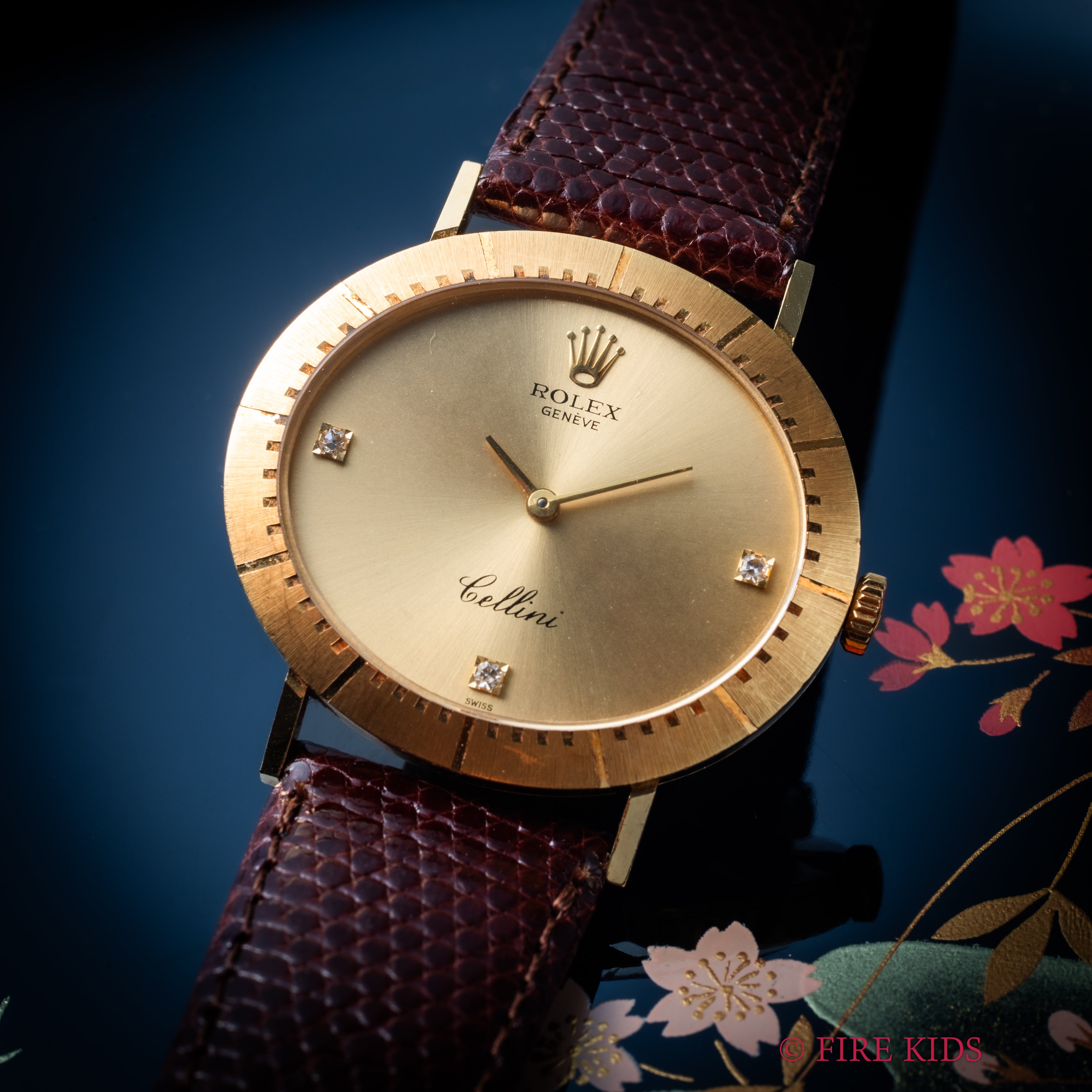 ロレックス チェリーニ 18金無垢 1990~91年製 オーバル型 手巻き Ref.4083 3Pダイヤ 純正金無垢王冠尾錠